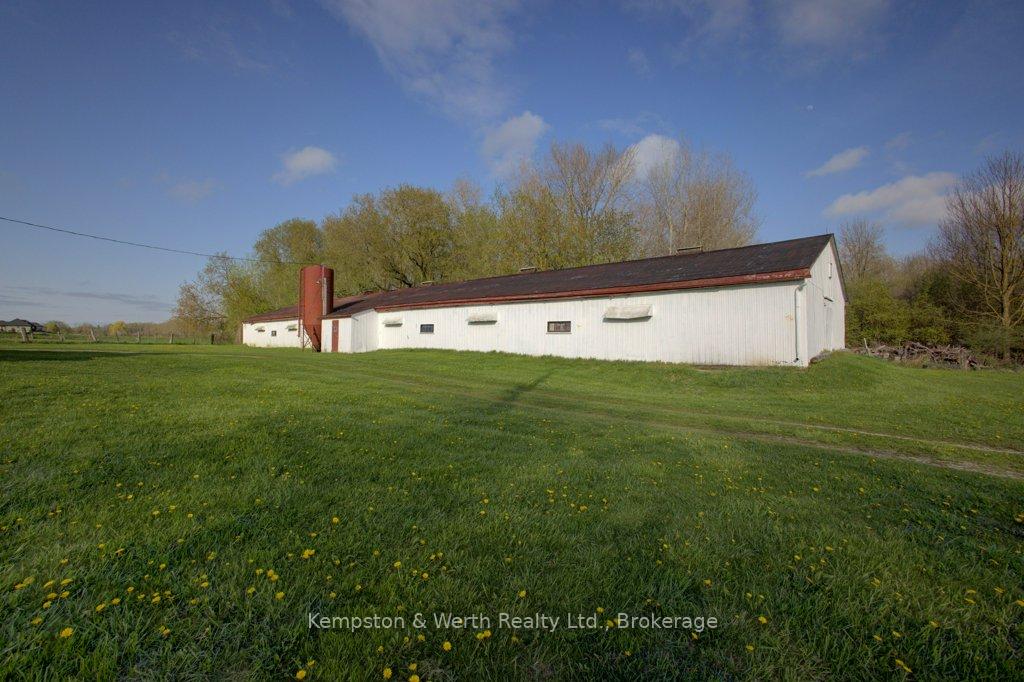 Photo 37 of 8557 164 Road, North Perth, Wallace — HOMEH