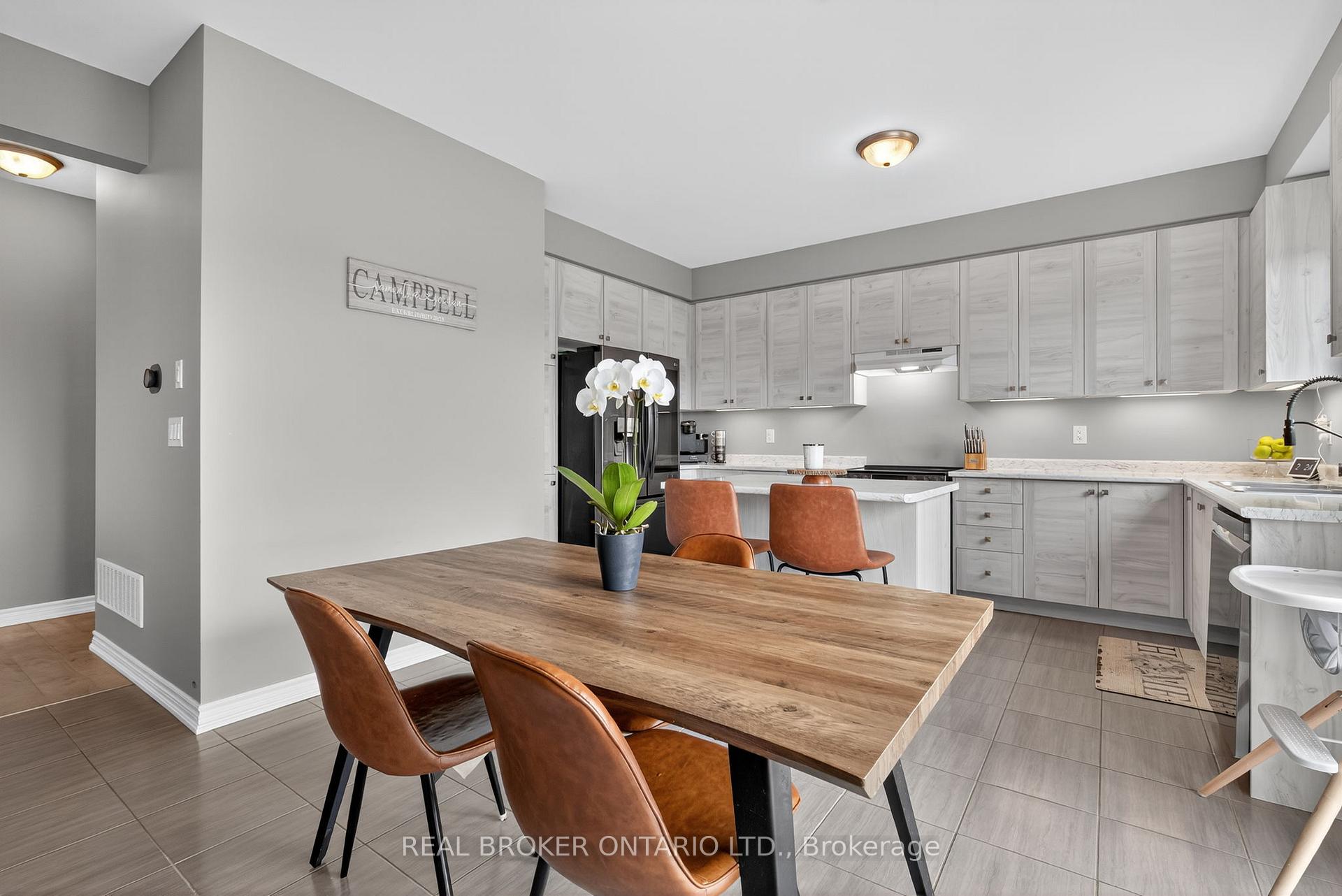 Photo 14 of 63 Atlantis Drive, Orillia — HOMEH