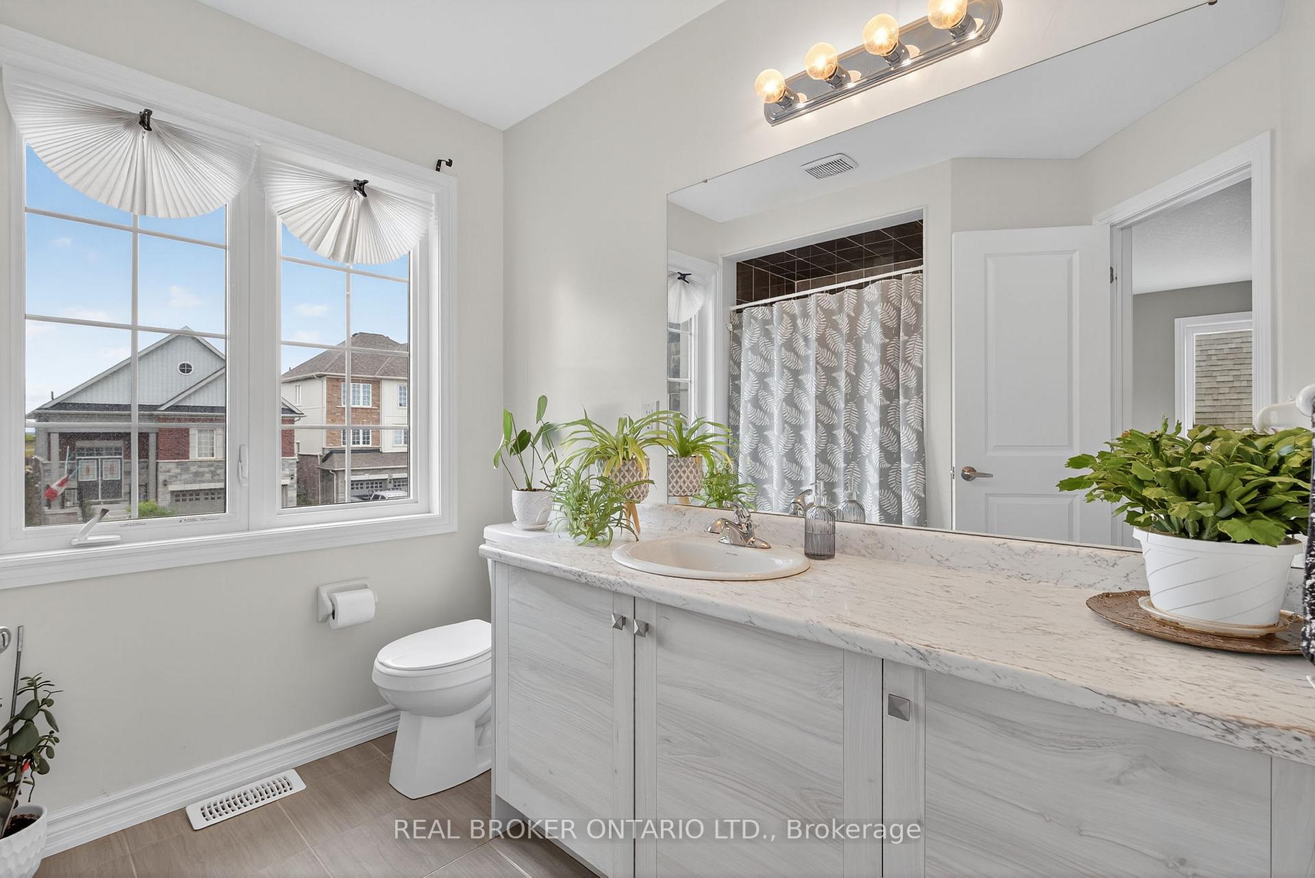 Photo 31 of 63 Atlantis Drive, Orillia — HOMEH