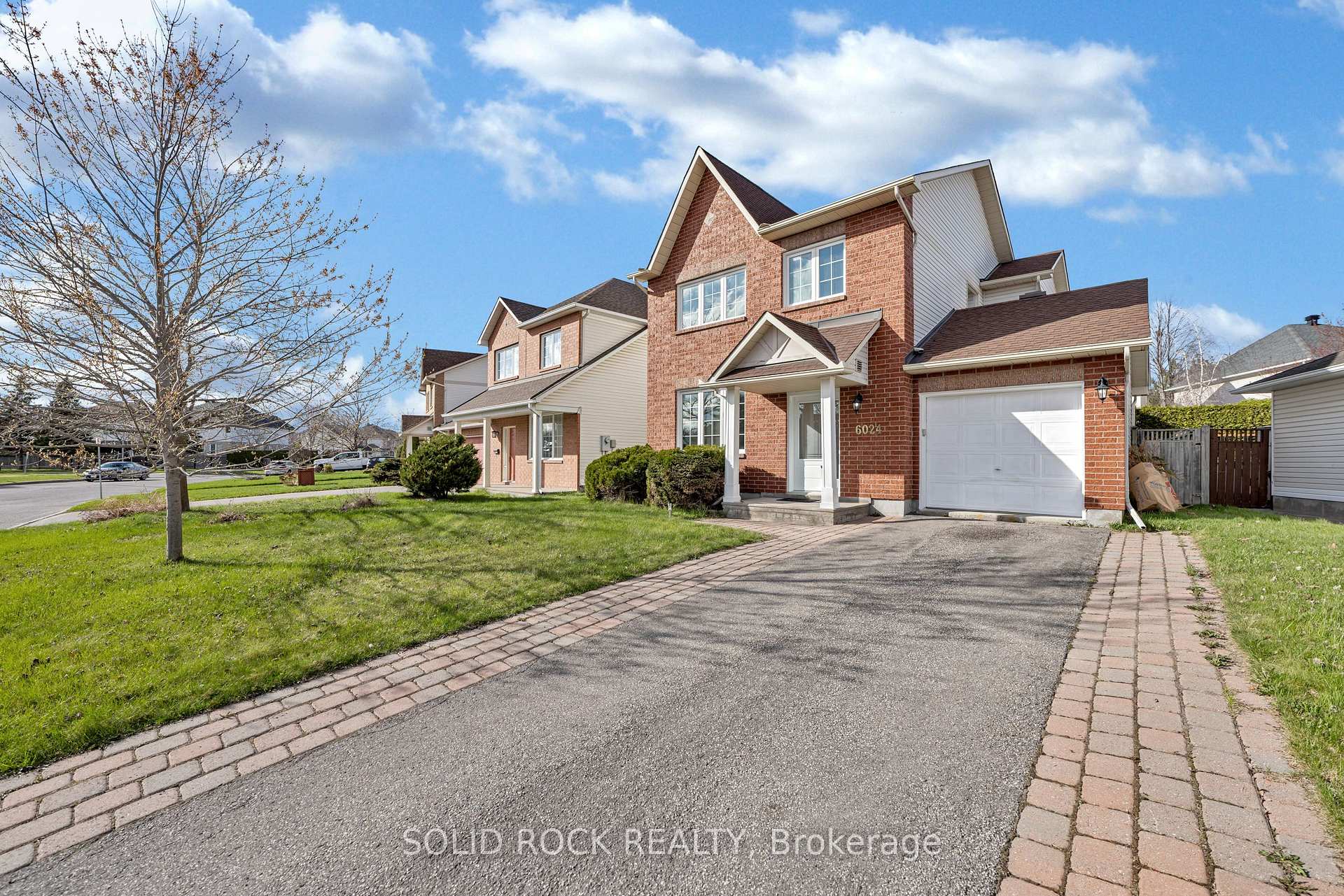 Photo 1 of 6024 Longleaf Drive, Ottawa, Chapel Hill South - Orleans Village — HOMEH