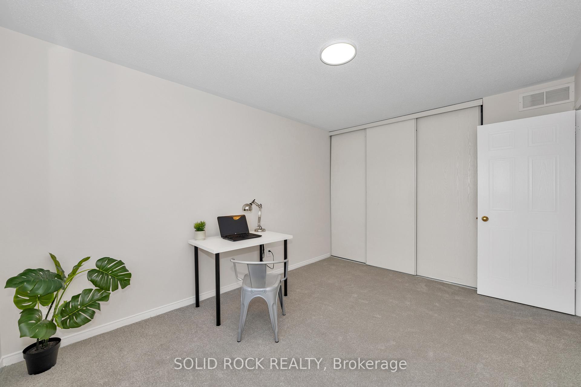 Photo 25 of 6024 Longleaf Drive, Ottawa, Chapel Hill South - Orleans Village — HOMEH
