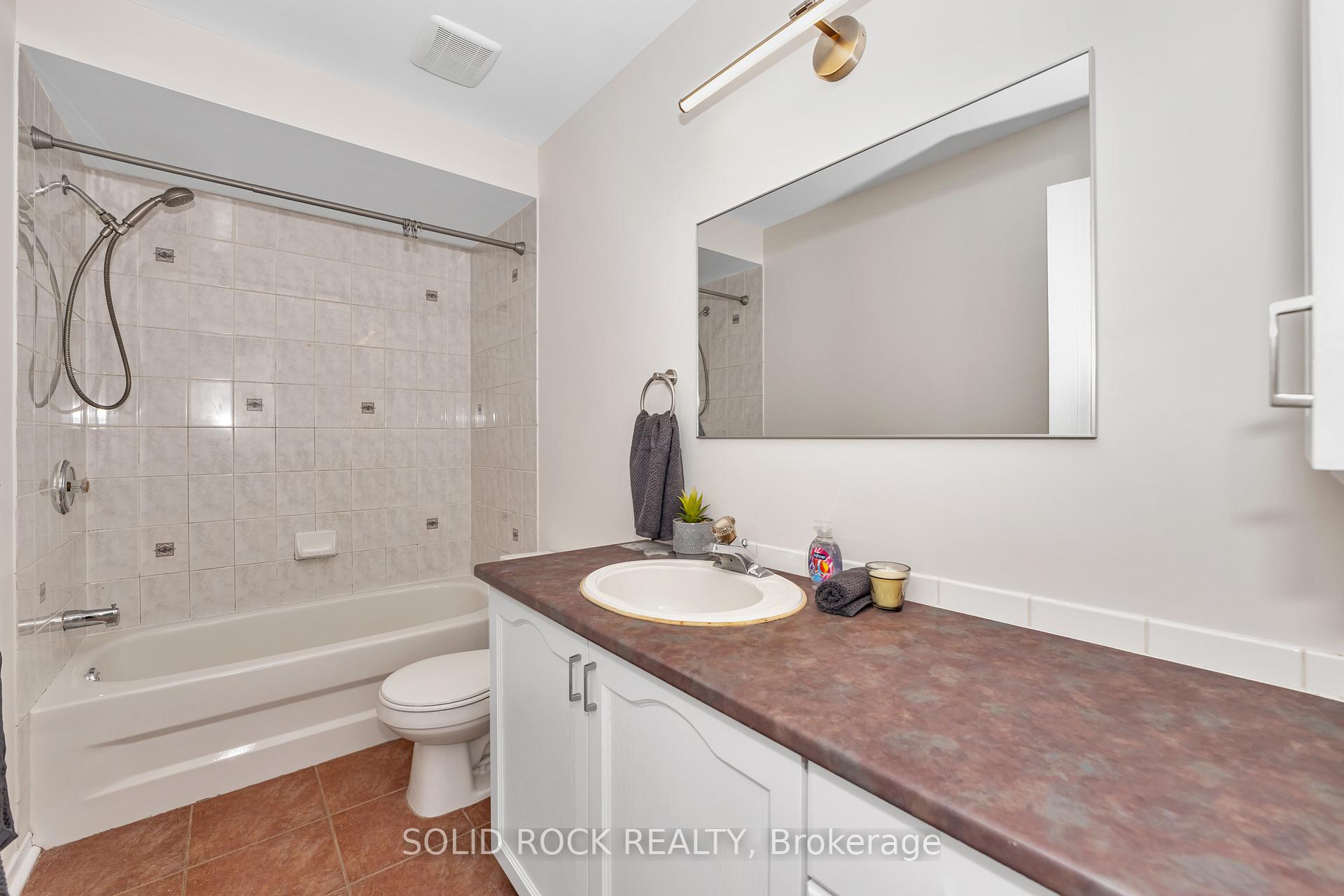 Photo 26 of 6024 Longleaf Drive, Ottawa, Chapel Hill South - Orleans Village — HOMEH