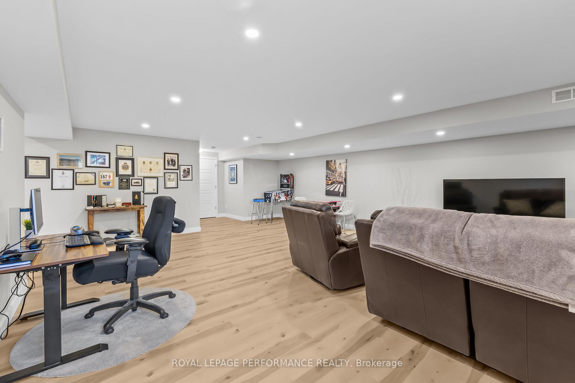 Photo 26 of 5 Matheson Street, North Stormont, North Stormont (Finch) Twp — HOMEH