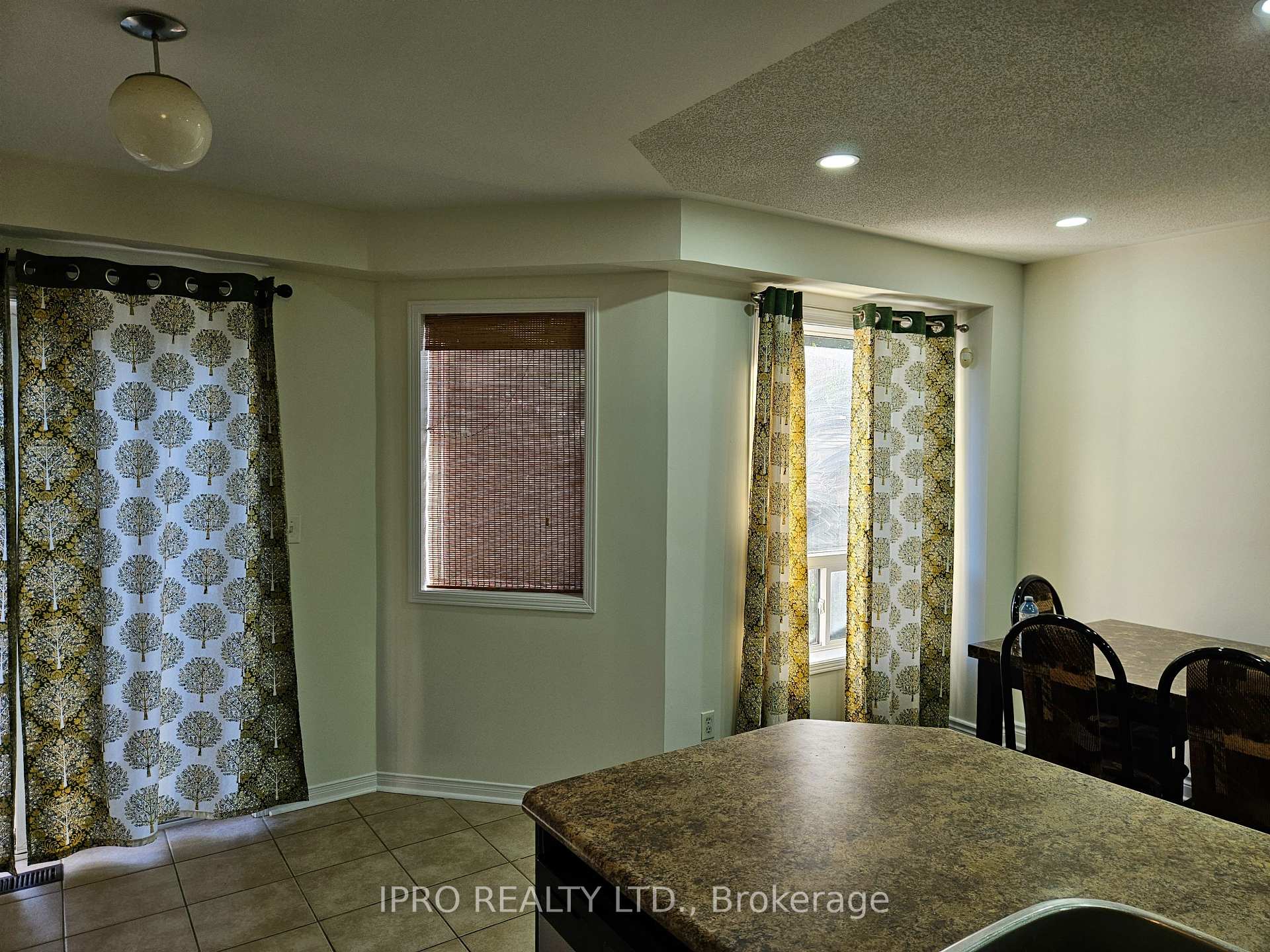 Photo 5 of 22 Coates Drive, Milton, Dempsey — HOMEH
