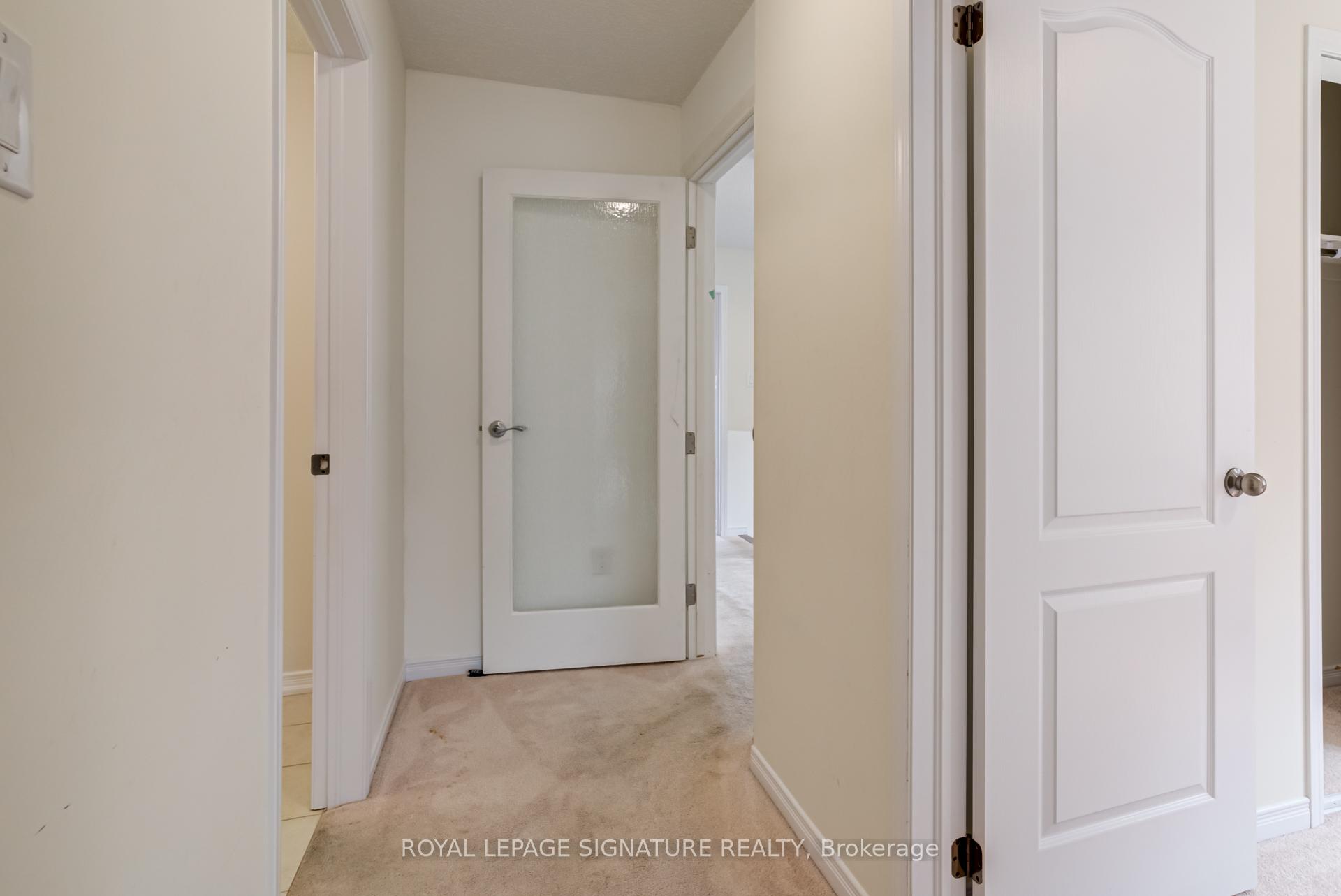 Photo 17 of 7774 Hackberry Trail, Niagara Falls, Brown — HOMEH