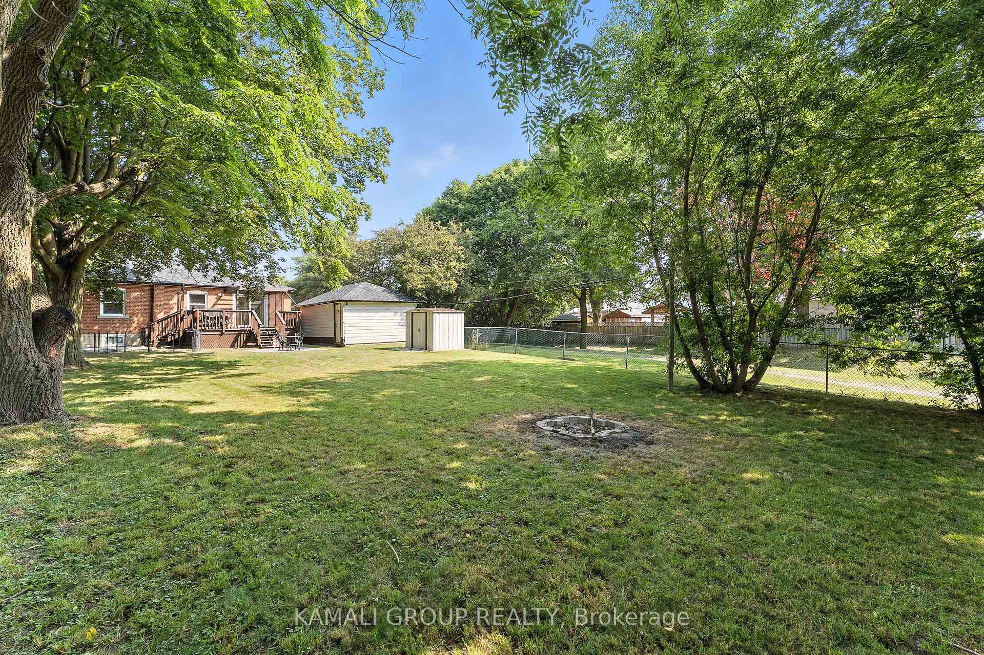 Photo 4 of 162 Queen Street, Newmarket, Central Newmarket — HOMEH