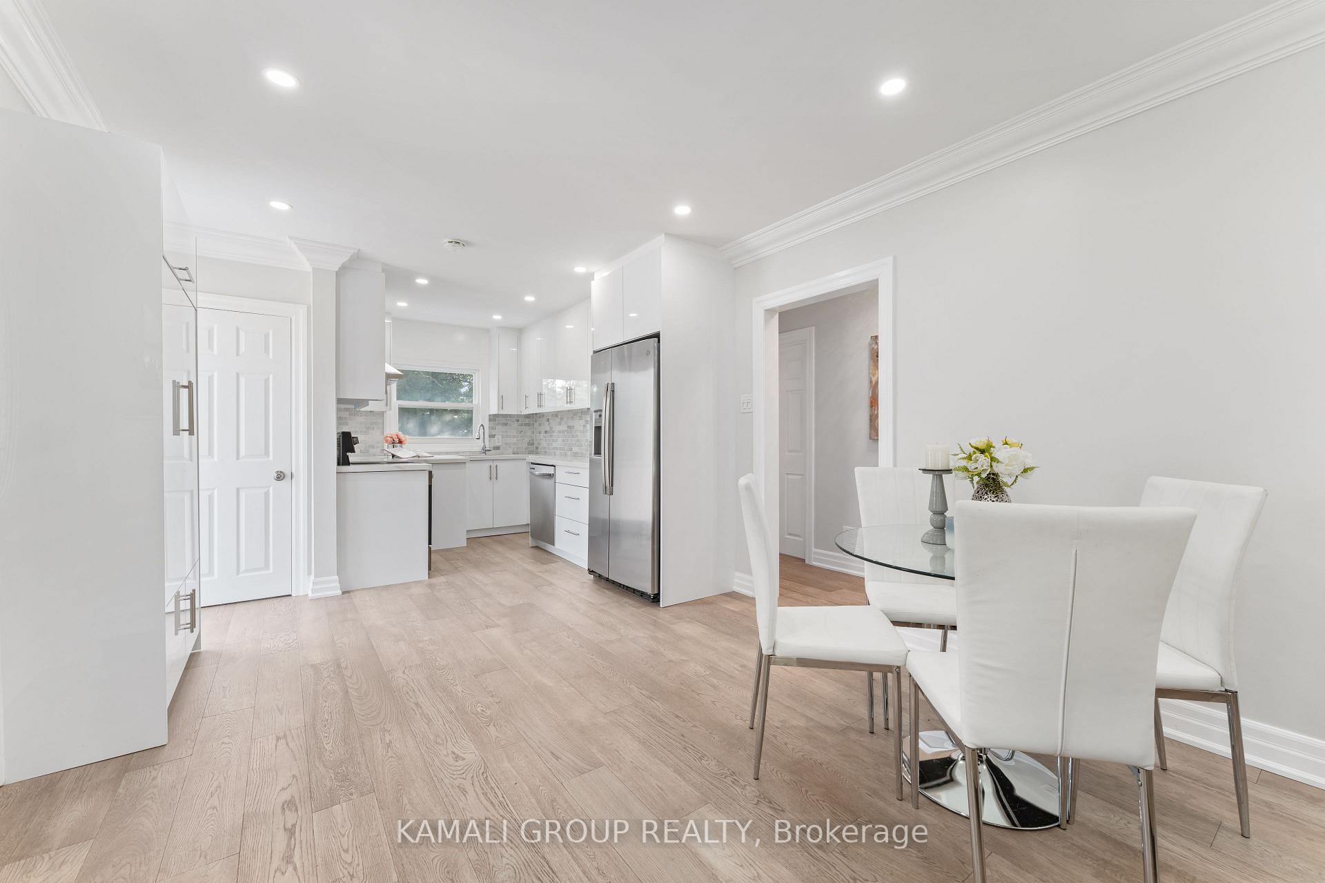 Photo 5 of 162 Queen Street, Newmarket, Central Newmarket — HOMEH