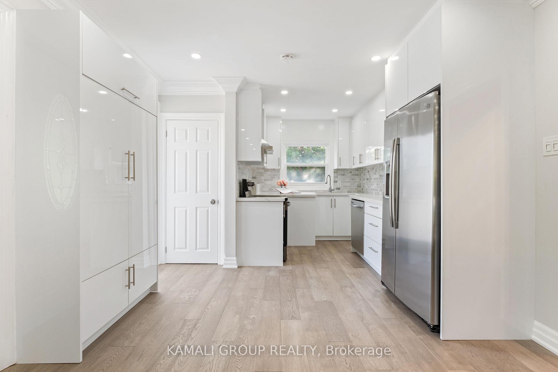 Photo 7 of 162 Queen Street, Newmarket, Central Newmarket — HOMEH