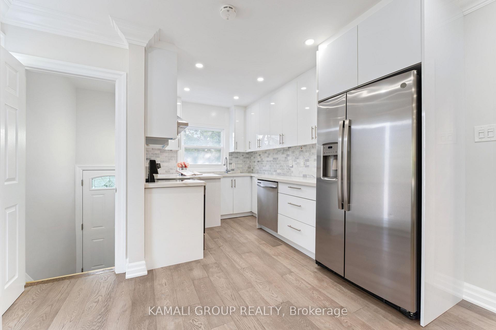 Photo 9 of 162 Queen Street, Newmarket, Central Newmarket — HOMEH