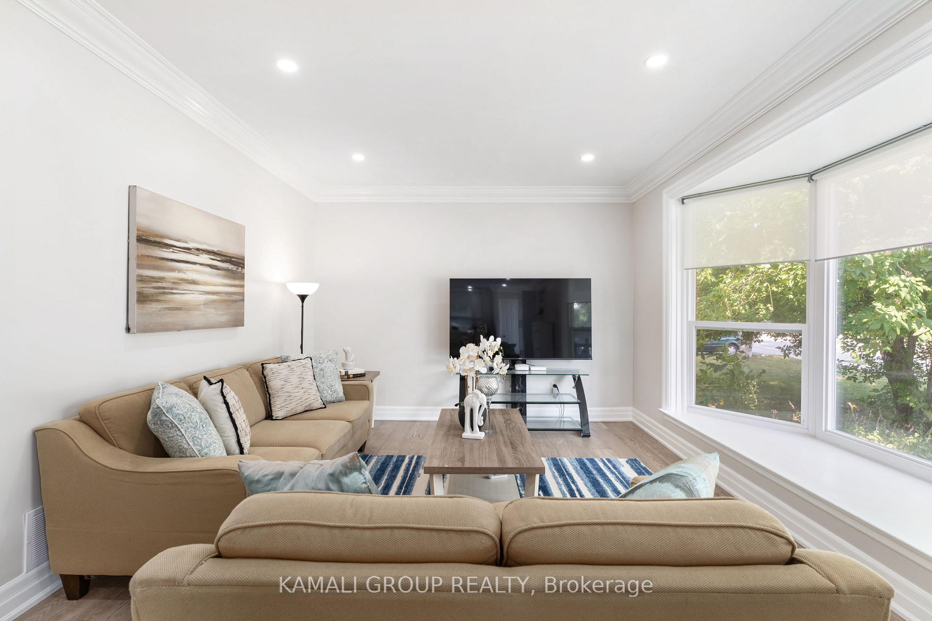 Photo 14 of 162 Queen Street, Newmarket, Central Newmarket — HOMEH