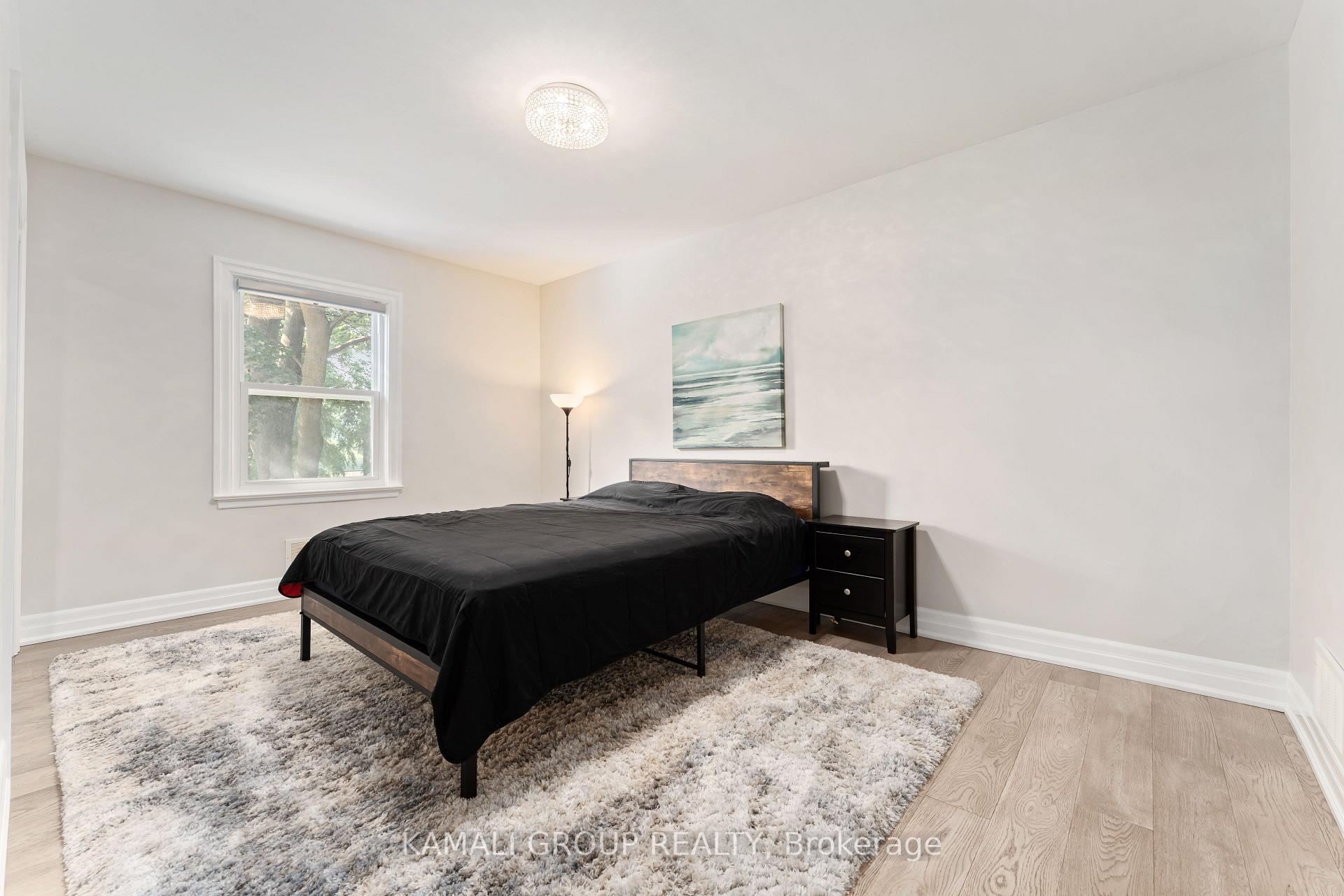 Photo 17 of 162 Queen Street, Newmarket, Central Newmarket — HOMEH