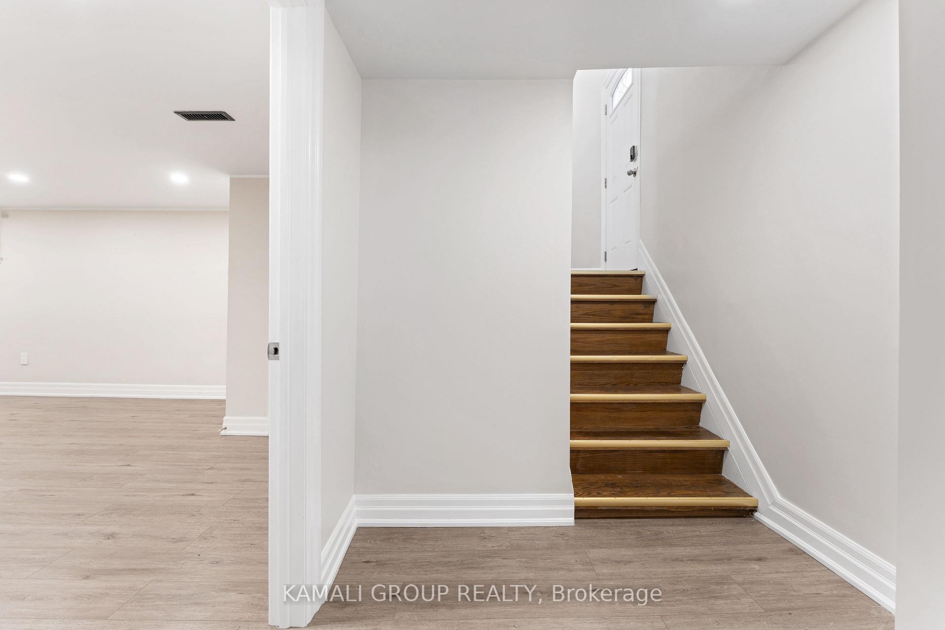 Photo 22 of 162 Queen Street, Newmarket, Central Newmarket — HOMEH