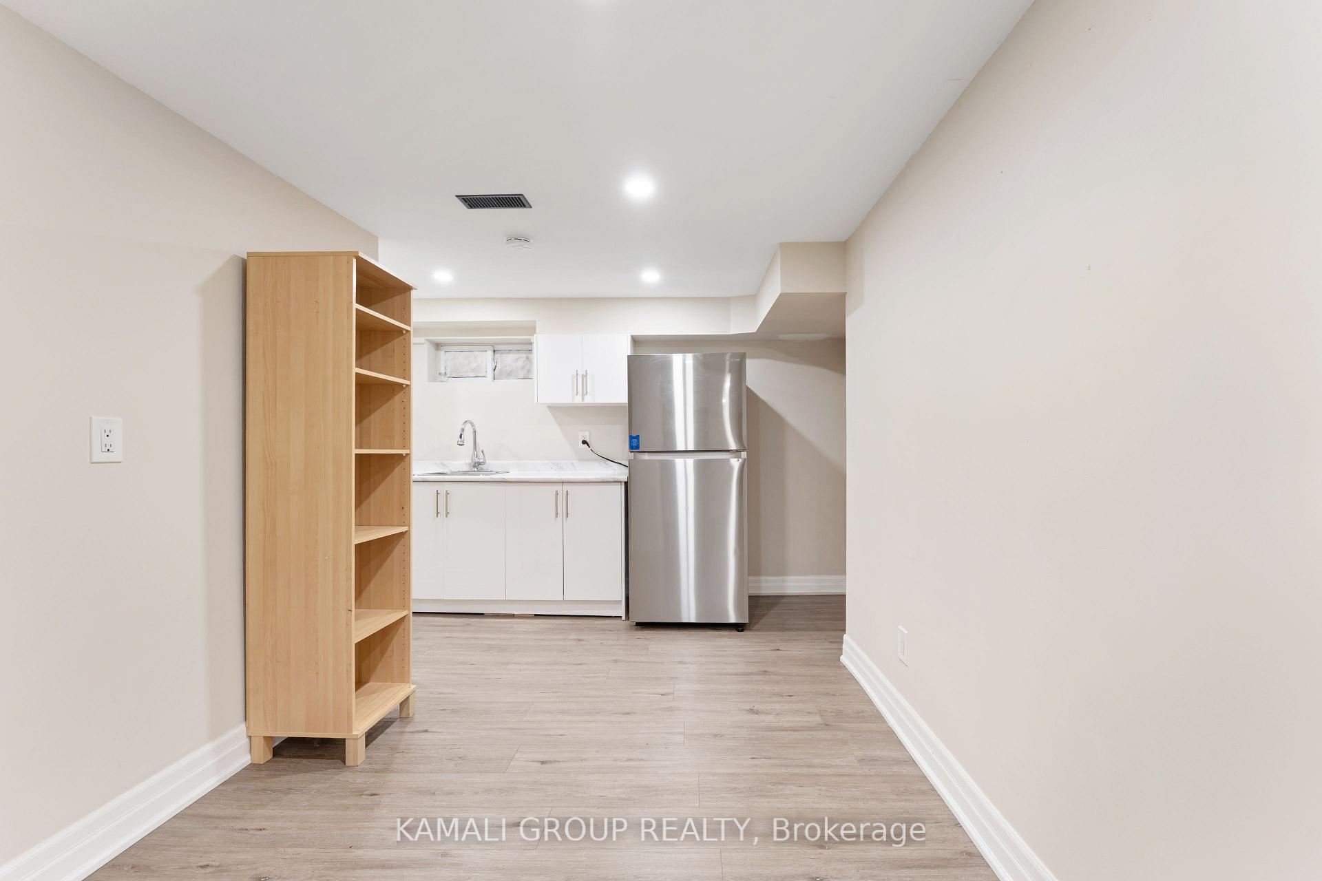 Photo 26 of 162 Queen Street, Newmarket, Central Newmarket — HOMEH