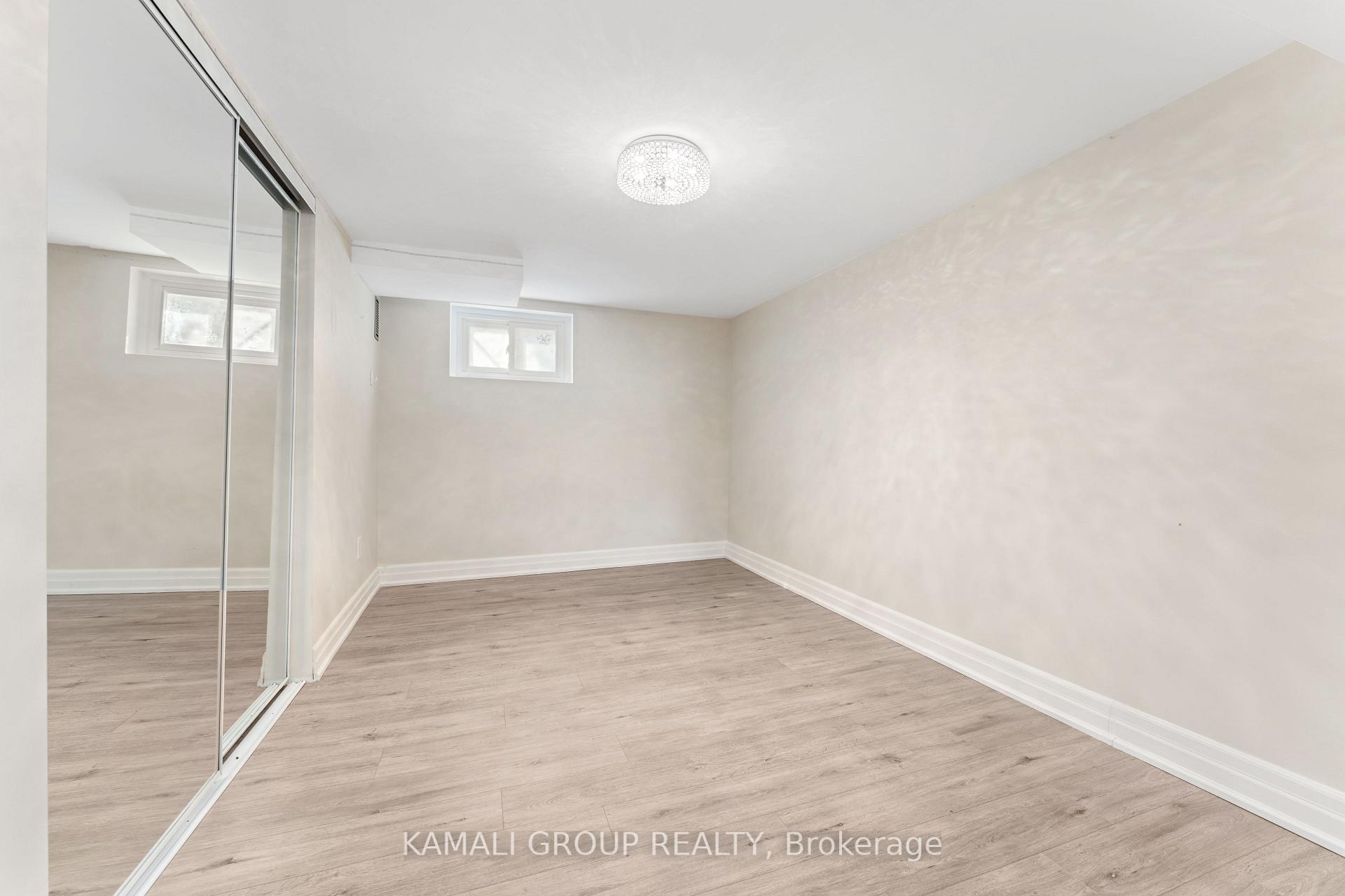 Photo 29 of 162 Queen Street, Newmarket, Central Newmarket — HOMEH