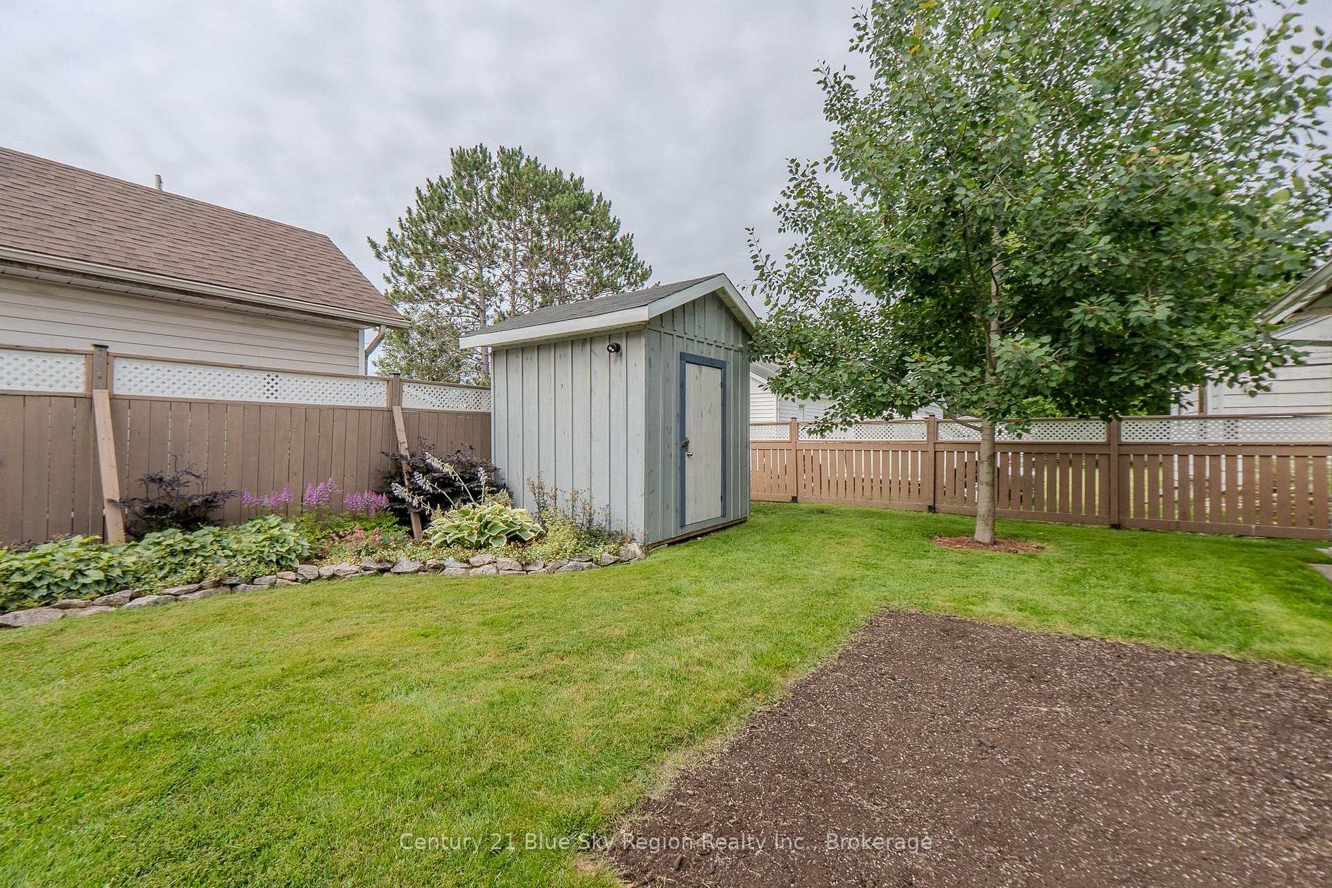 Photo 6 of 1211 Browning Street, North Bay, West End — HOMEH