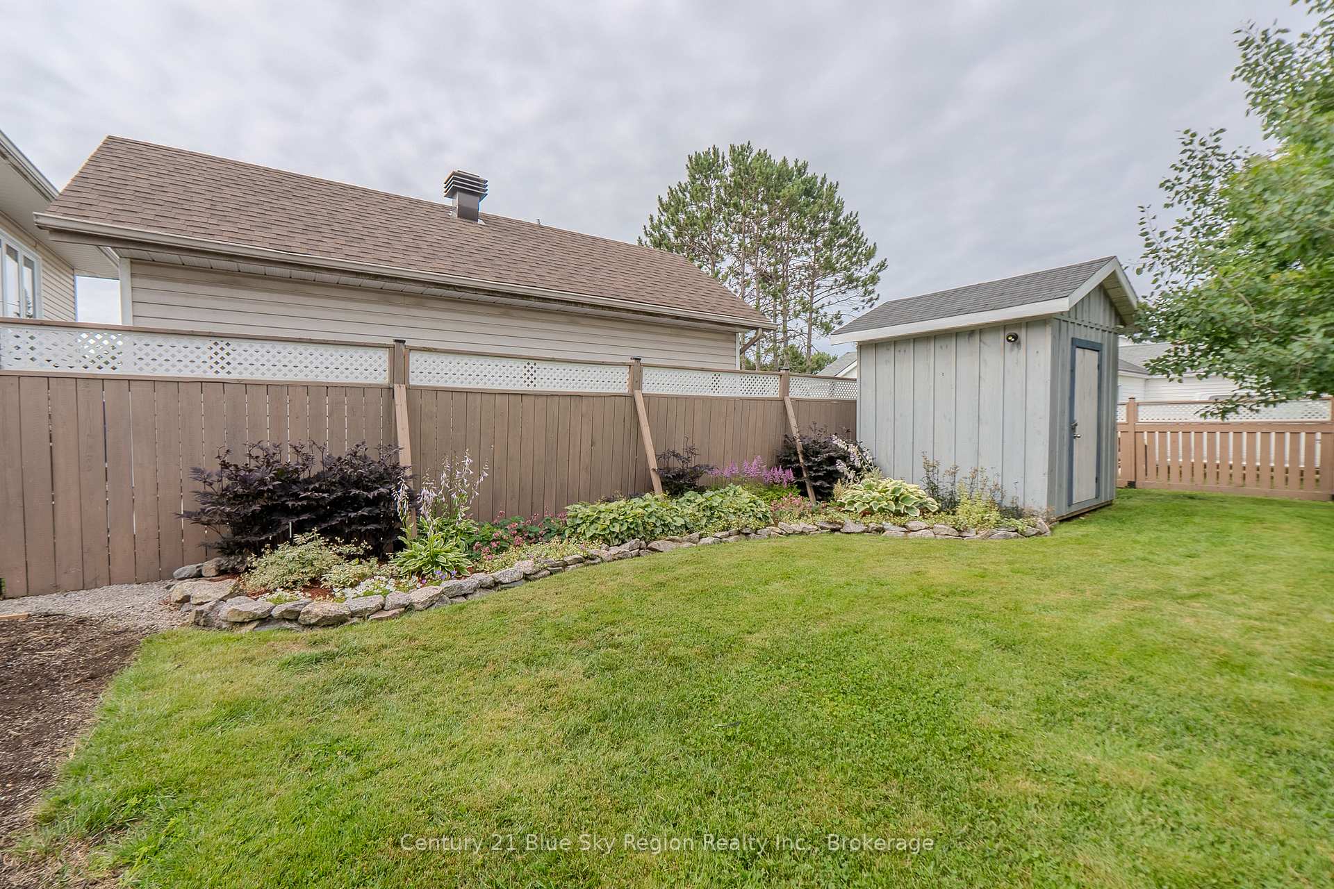 Photo 9 of 1211 Browning Street, North Bay, West End — HOMEH