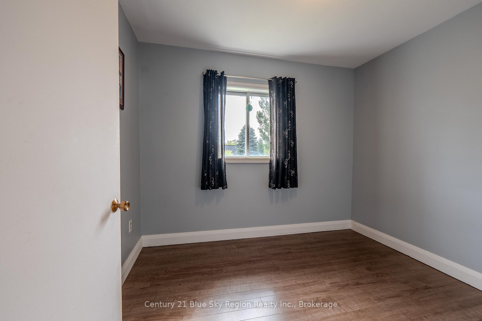 Photo 23 of 1211 Browning Street, North Bay, West End — HOMEH