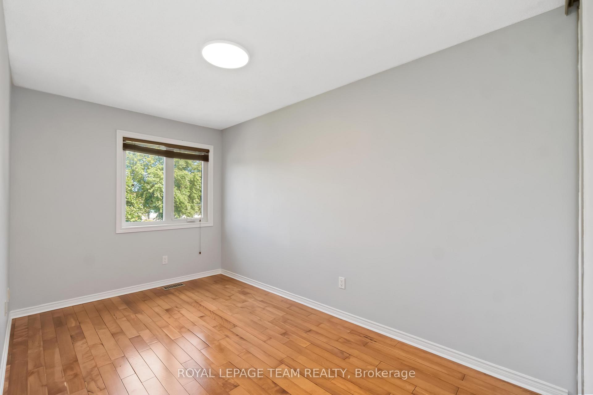 Photo 24 of 1473 Briarfield Crescent, Ottawa, Fallingbrook/Ridgemount — HOMEH