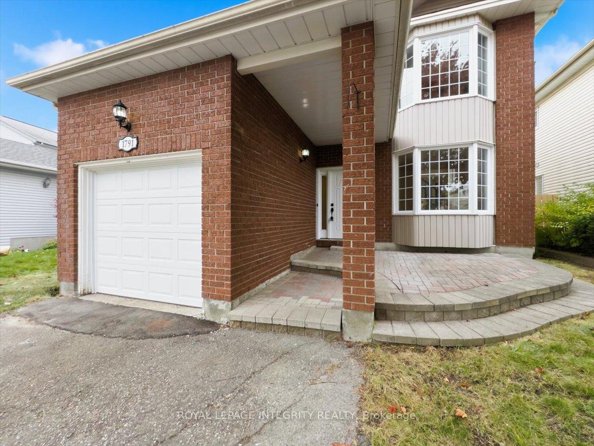 Photo 2 of 1791 Tache Way, Ottawa, Fallingbrook/Pineridge — HOMEH