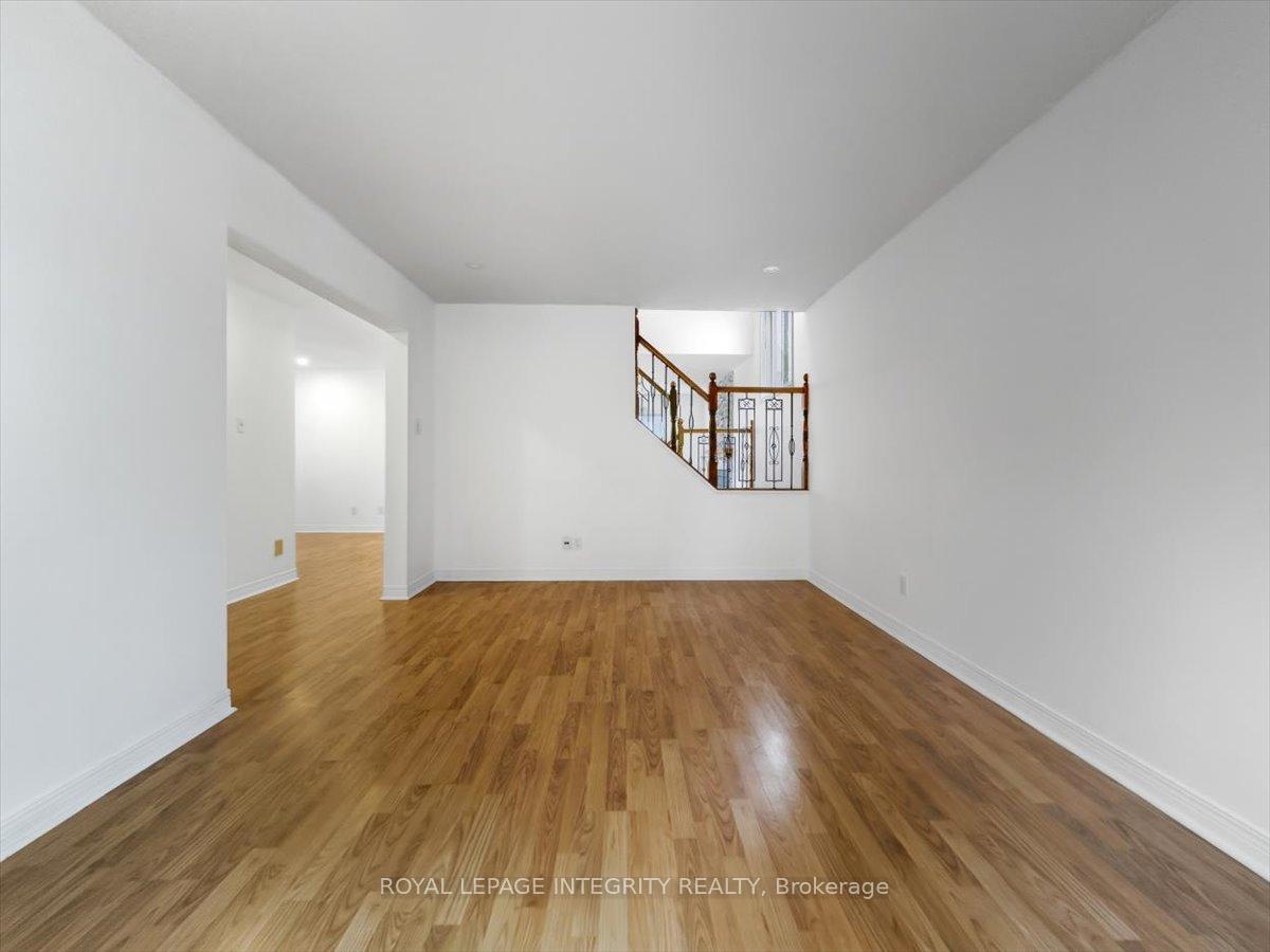 Photo 7 of 1791 Tache Way, Ottawa, Fallingbrook/Pineridge — HOMEH