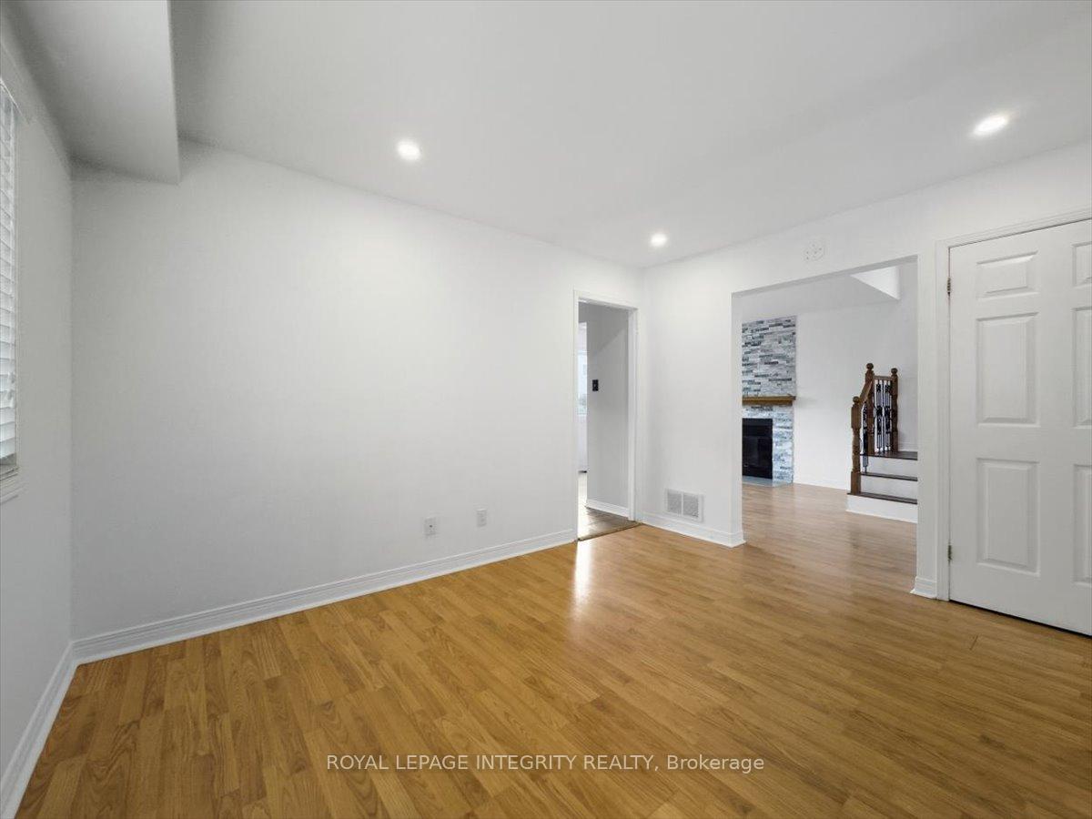 Photo 10 of 1791 Tache Way, Ottawa, Fallingbrook/Pineridge — HOMEH