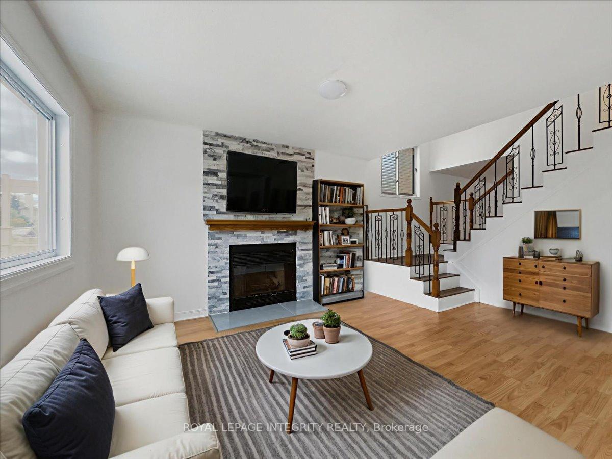 Photo 12 of 1791 Tache Way, Ottawa, Fallingbrook/Pineridge — HOMEH