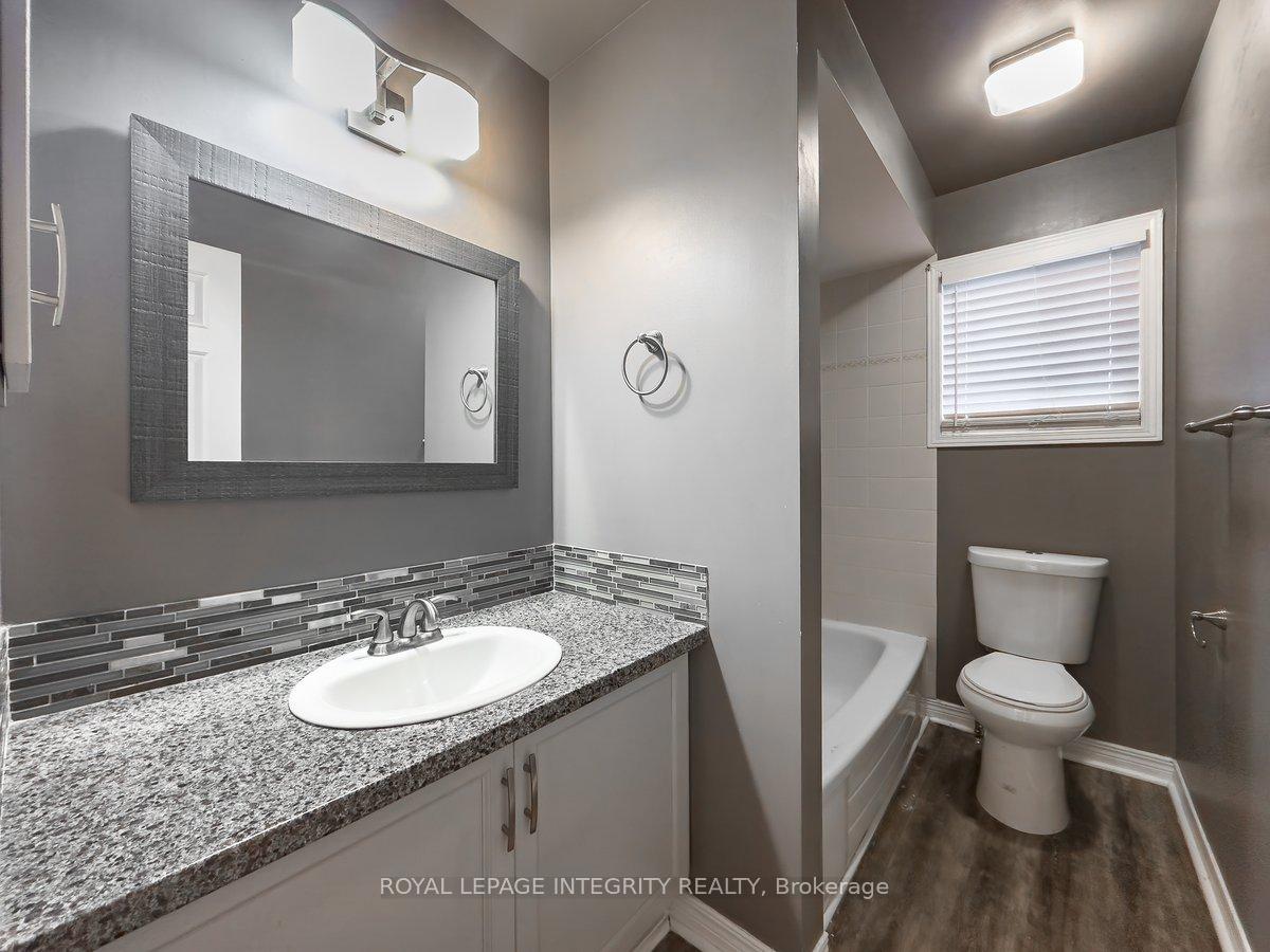 Photo 33 of 1791 Tache Way, Ottawa, Fallingbrook/Pineridge — HOMEH