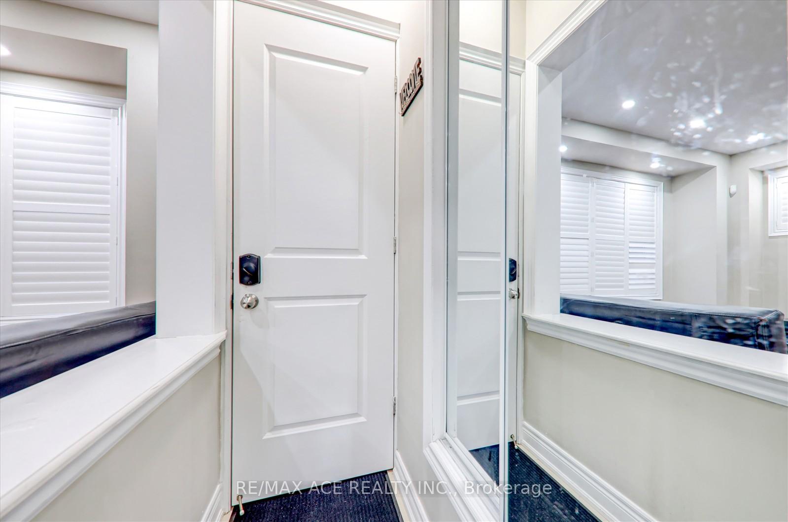 Photo 17 of Unit Main, 6 Lawrence Pilkington Avenue, Markham, Cornell — HOMEH