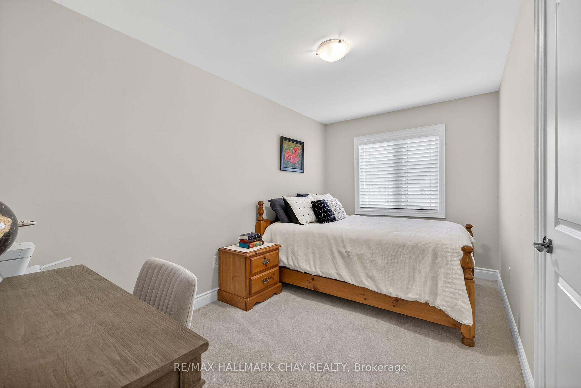 Photo 17 of 45 Lorne Thomas Place, New Tecumseth, Rural New Tecumseth — HOMEH