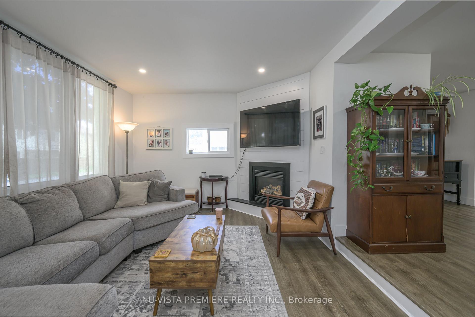 Photo 7 of 256 Pearl Street, North Middlesex, Parkhill — HOMEH
