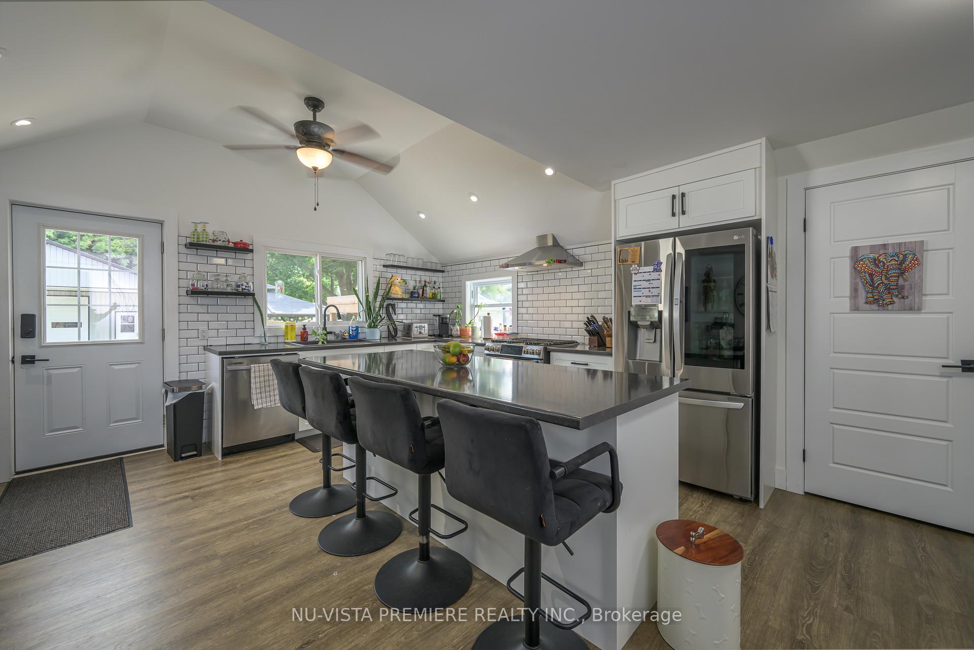 Photo 10 of 256 Pearl Street, North Middlesex, Parkhill — HOMEH