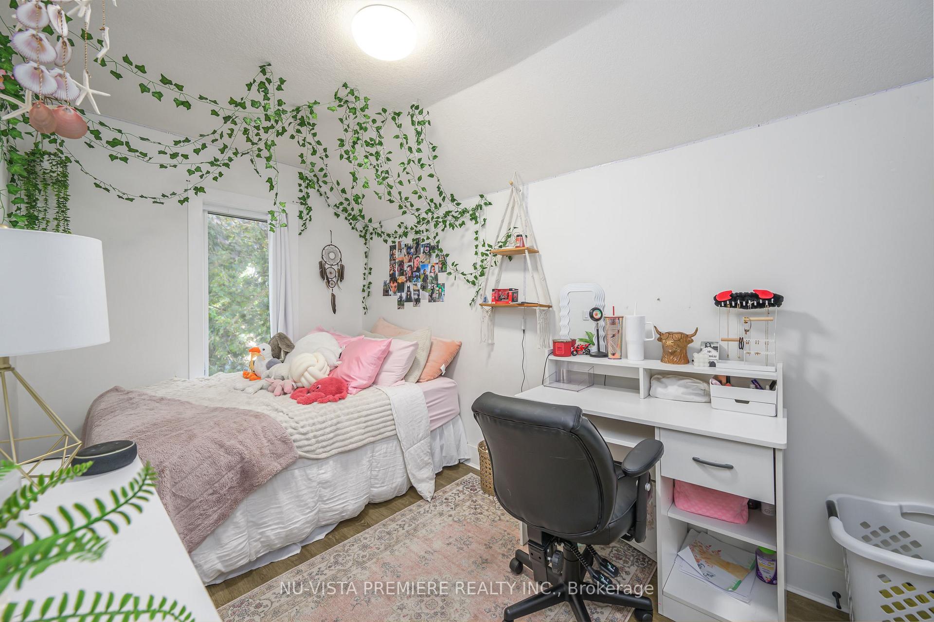 Photo 15 of 256 Pearl Street, North Middlesex, Parkhill — HOMEH