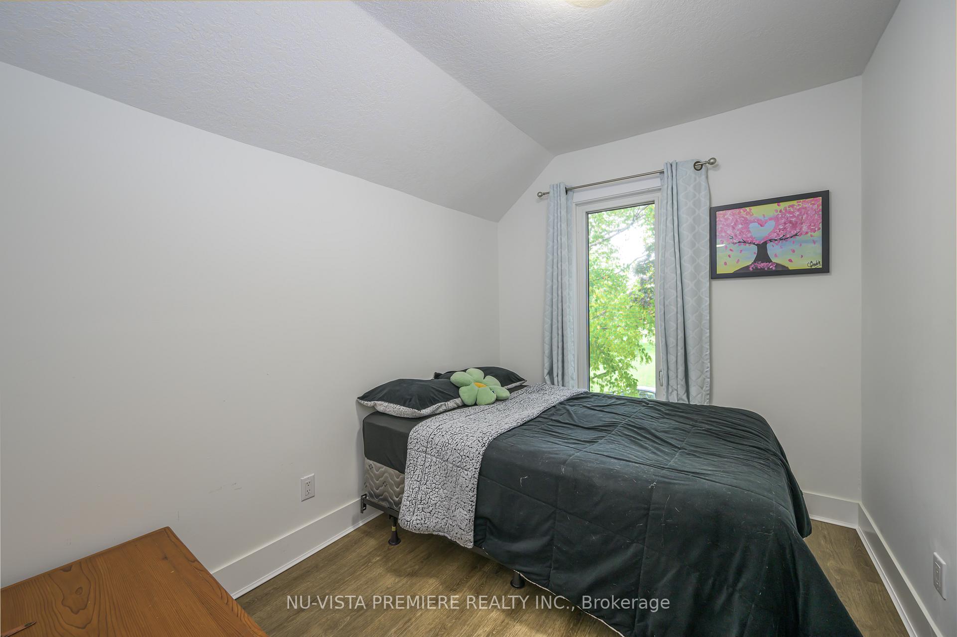 Photo 16 of 256 Pearl Street, North Middlesex, Parkhill — HOMEH