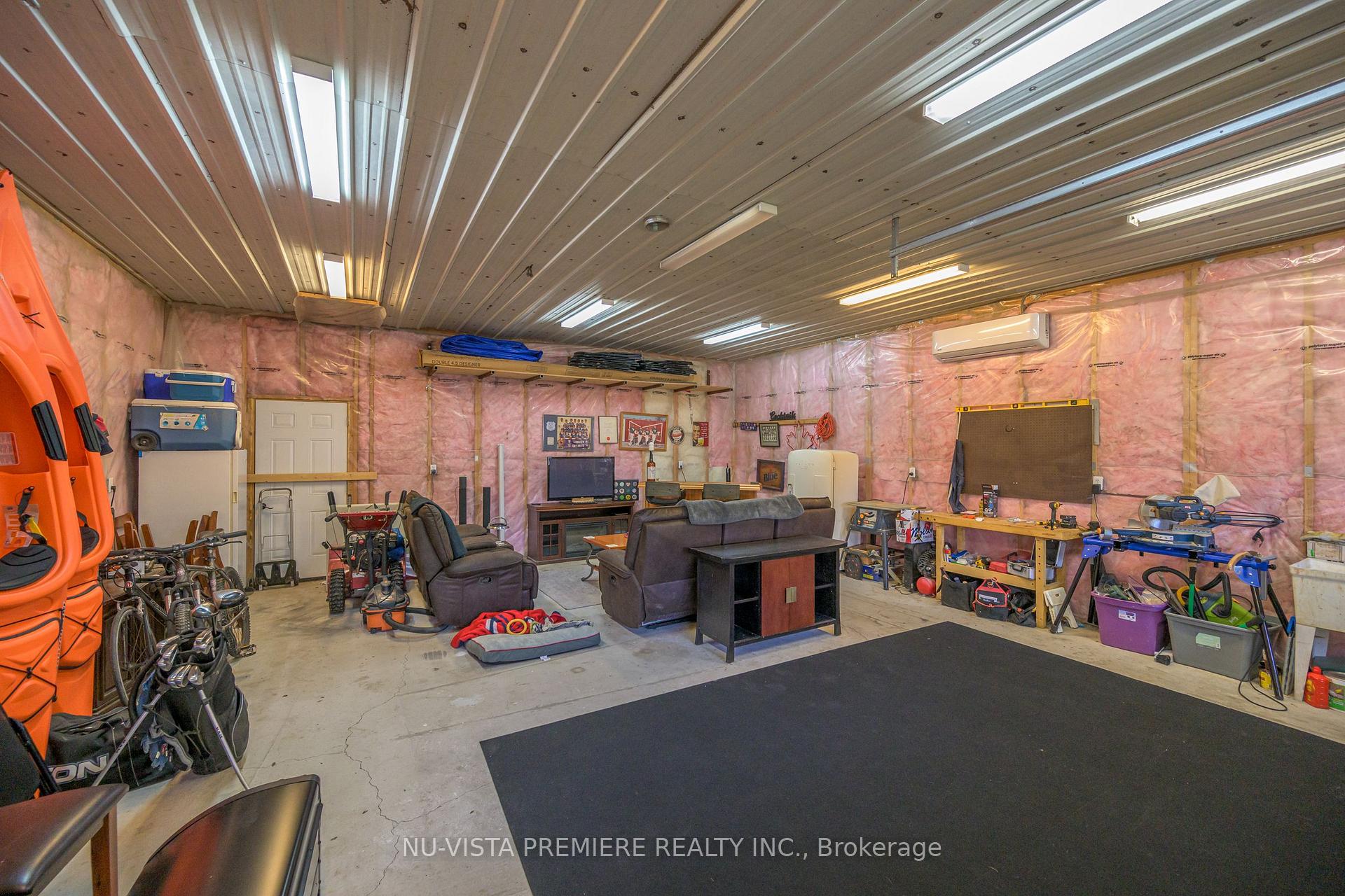 Photo 26 of 256 Pearl Street, North Middlesex, Parkhill — HOMEH