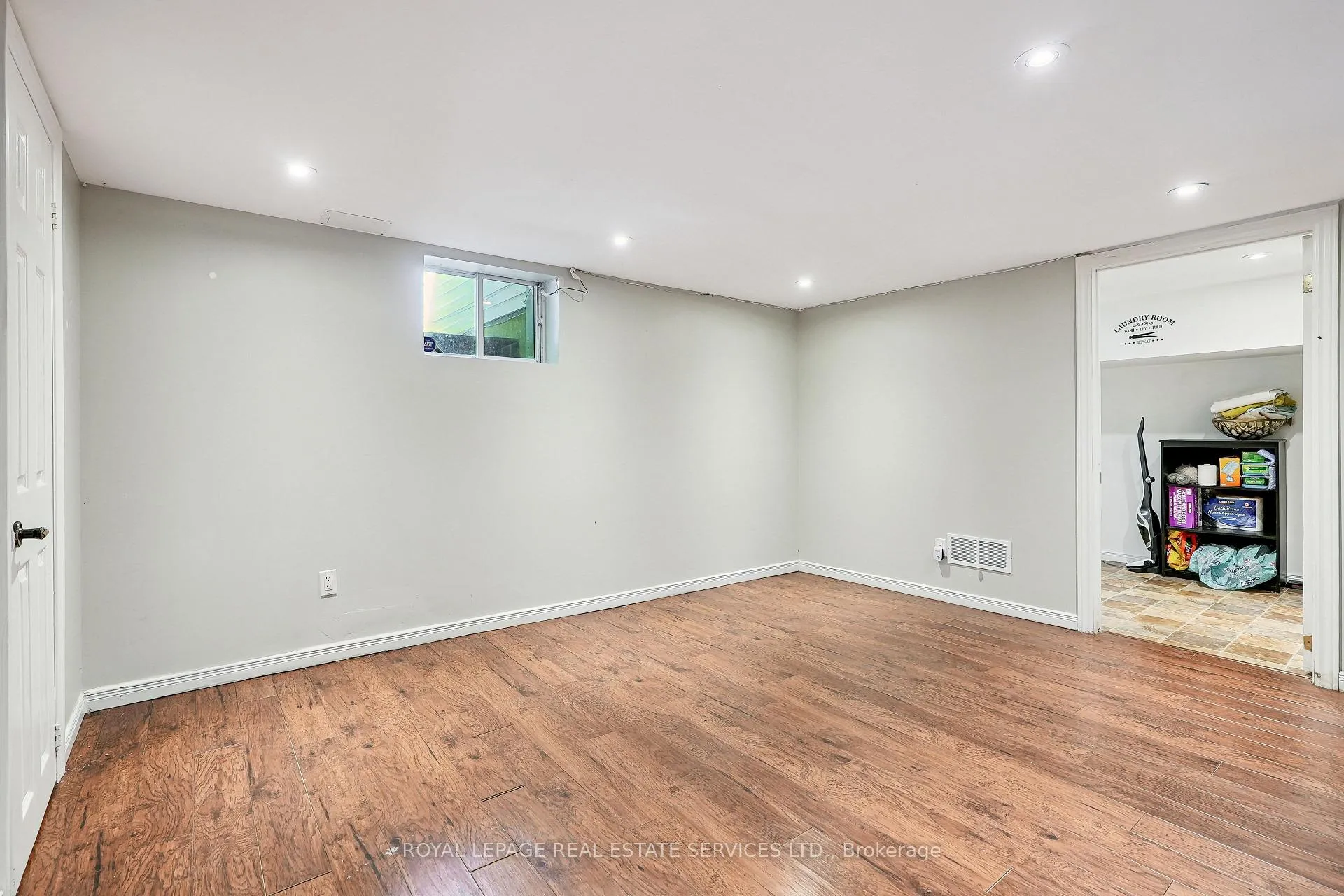 Photo 22 of 397 River Side Drive, Oakville, Central — HOMEH