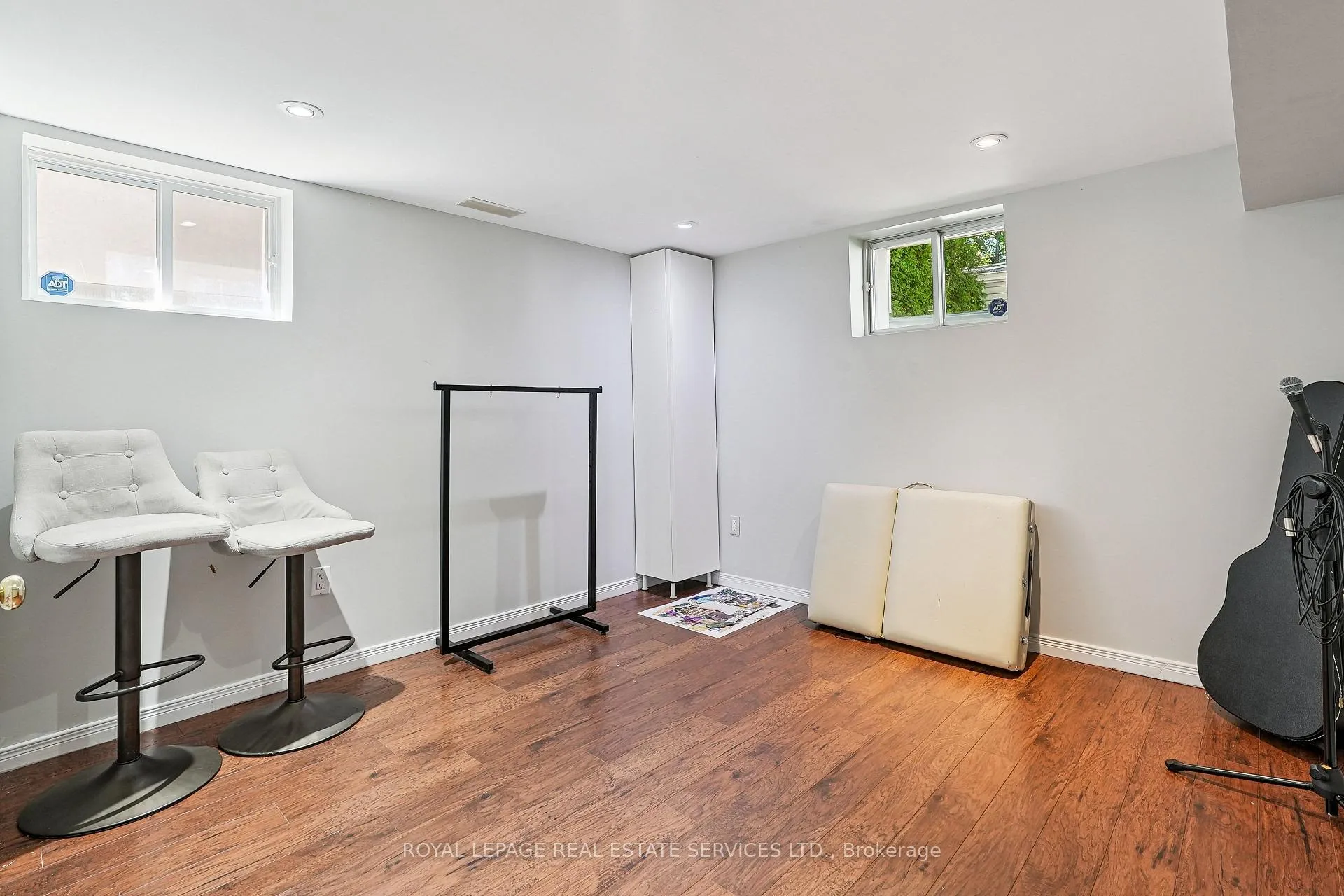 Photo 26 of 397 River Side Drive, Oakville, Central — HOMEH