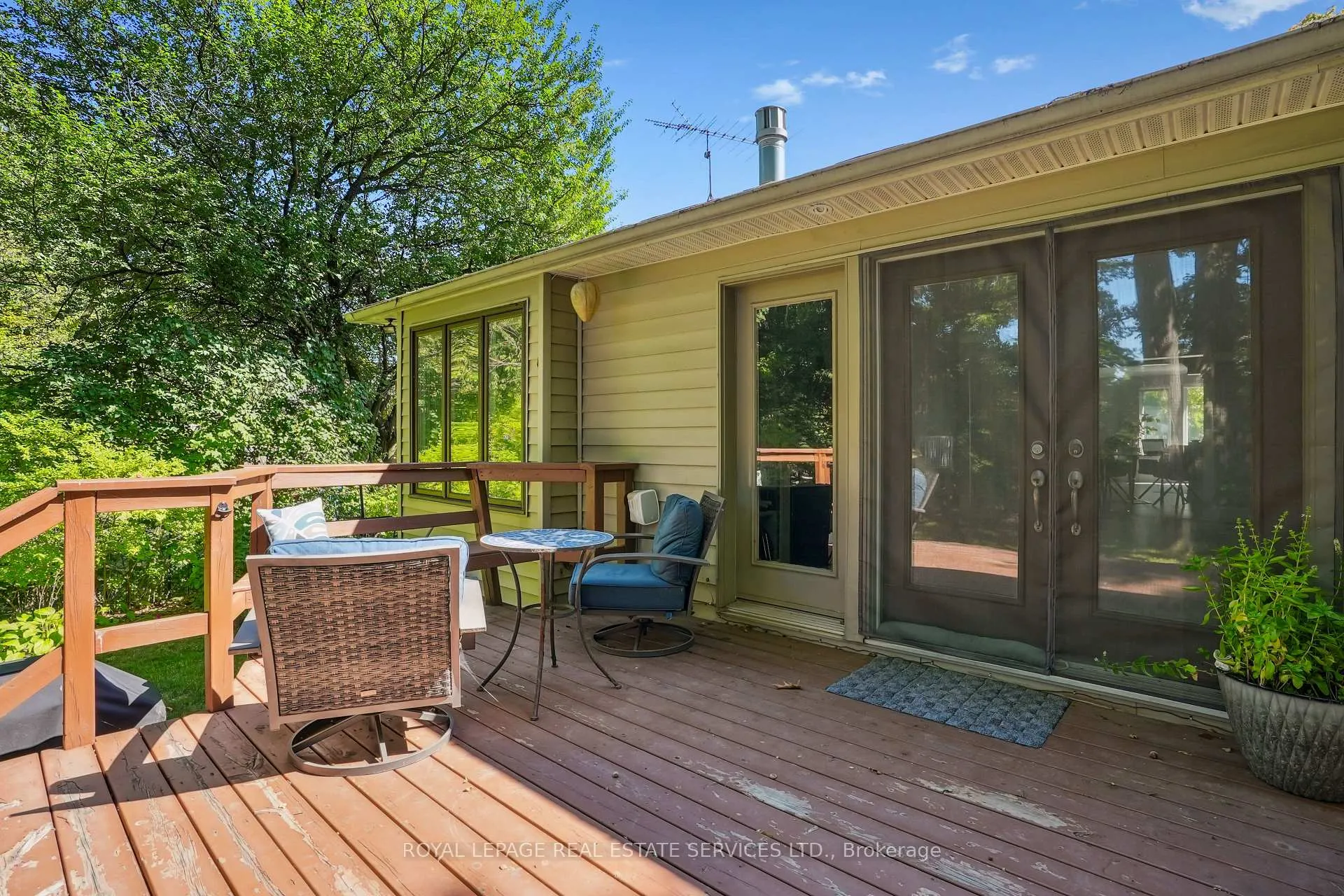 Photo 28 of 397 River Side Drive, Oakville, Central — HOMEH