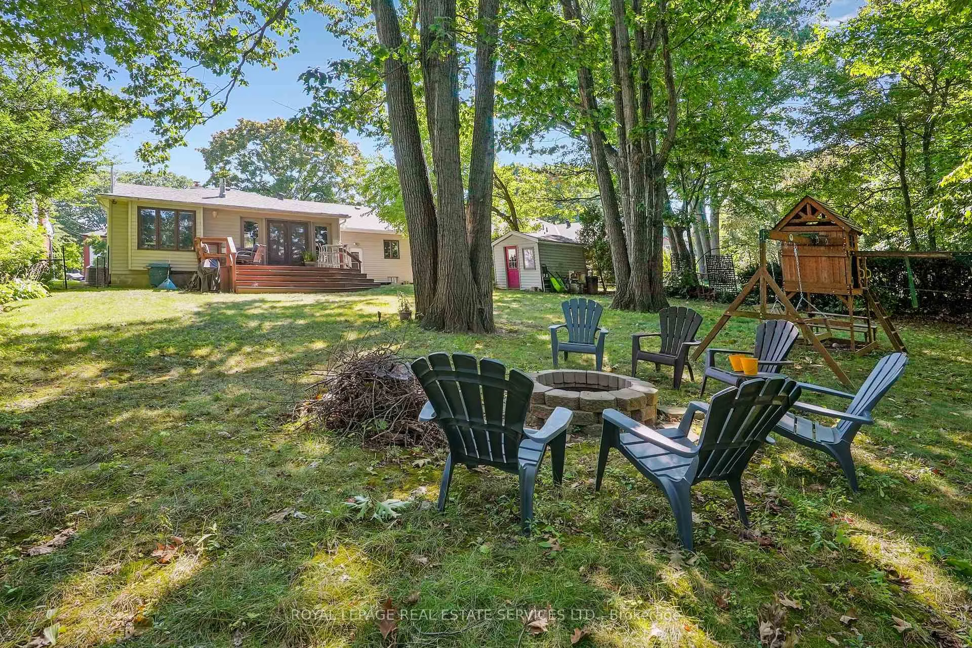 Photo 33 of 397 River Side Drive, Oakville, Central — HOMEH