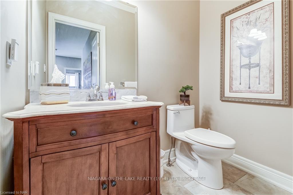 Photo 7 of 6384 Pinestone Road, Niagara Falls, Stamford — HOMEH