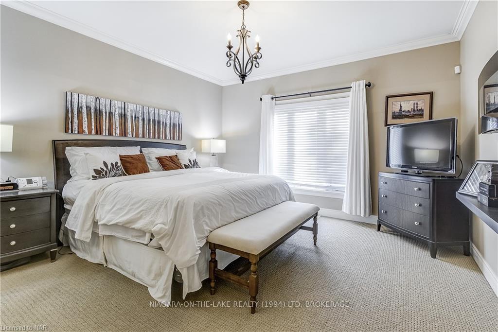 Photo 20 of 6384 Pinestone Road, Niagara Falls, Stamford — HOMEH