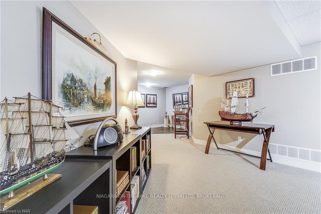 Photo 28 of 6384 Pinestone Road, Niagara Falls, Stamford — HOMEH