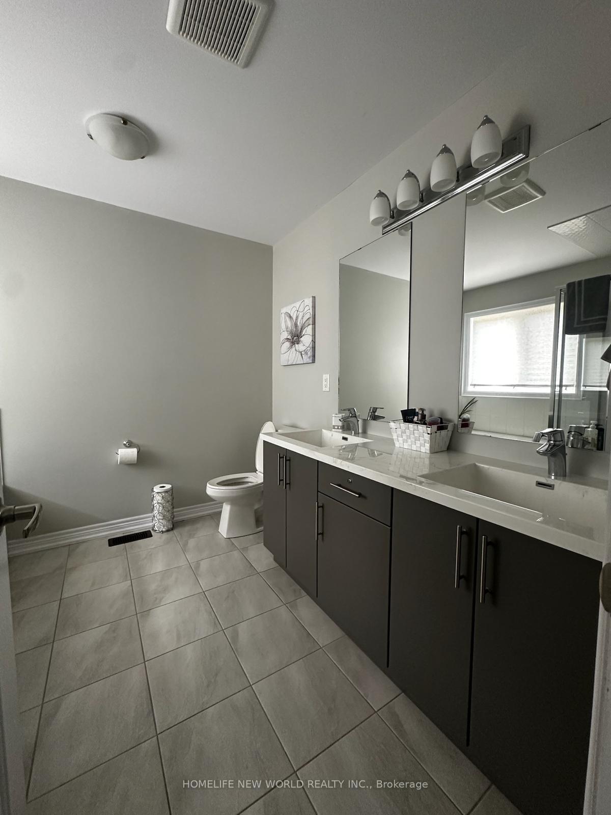 Photo 18 of 75 Knapton Drive, Newmarket, Woodland Hill — HOMEH