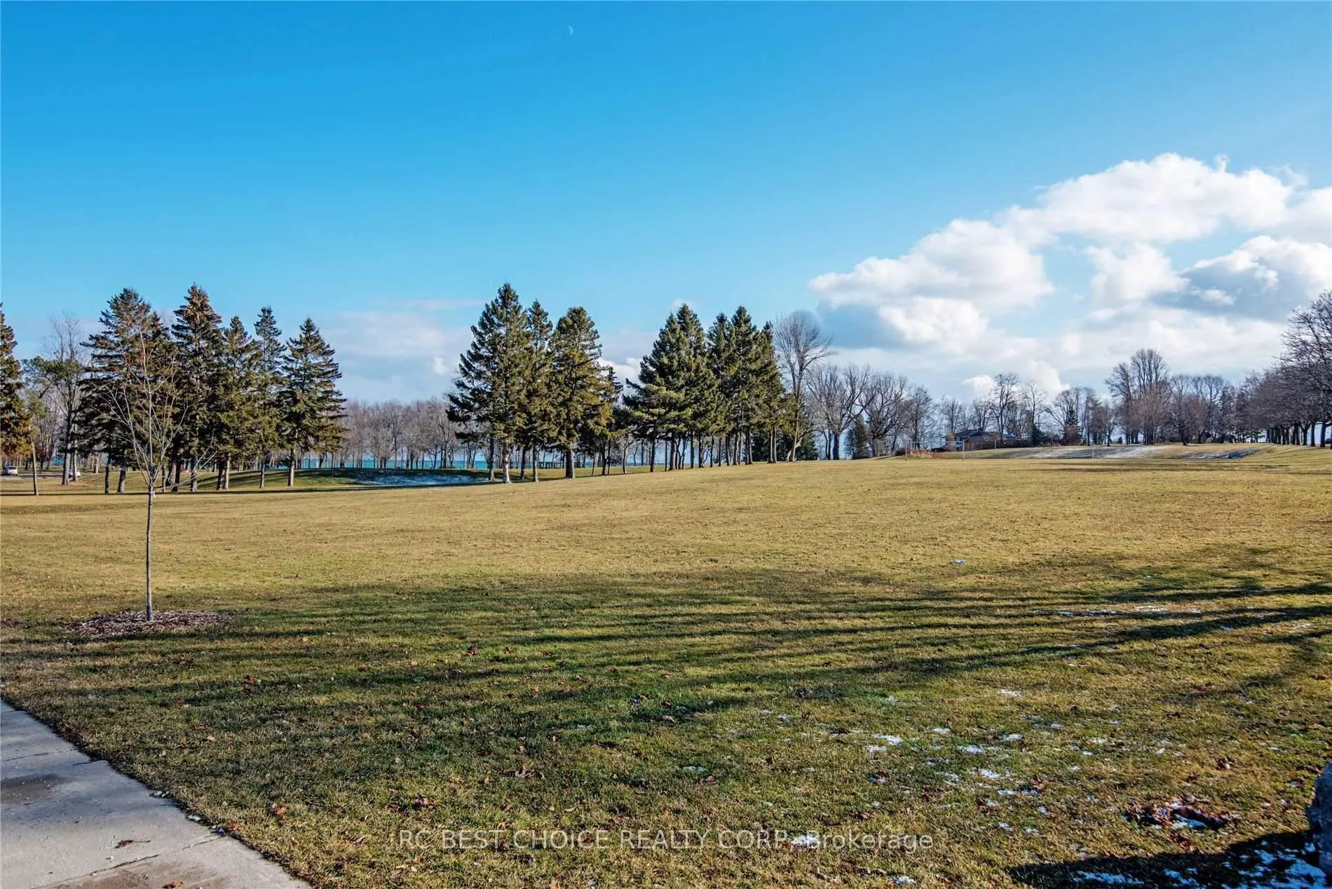 Photo 9 of 1471 Birchcliffe Court, Oshawa, Lakeview — HOMEH