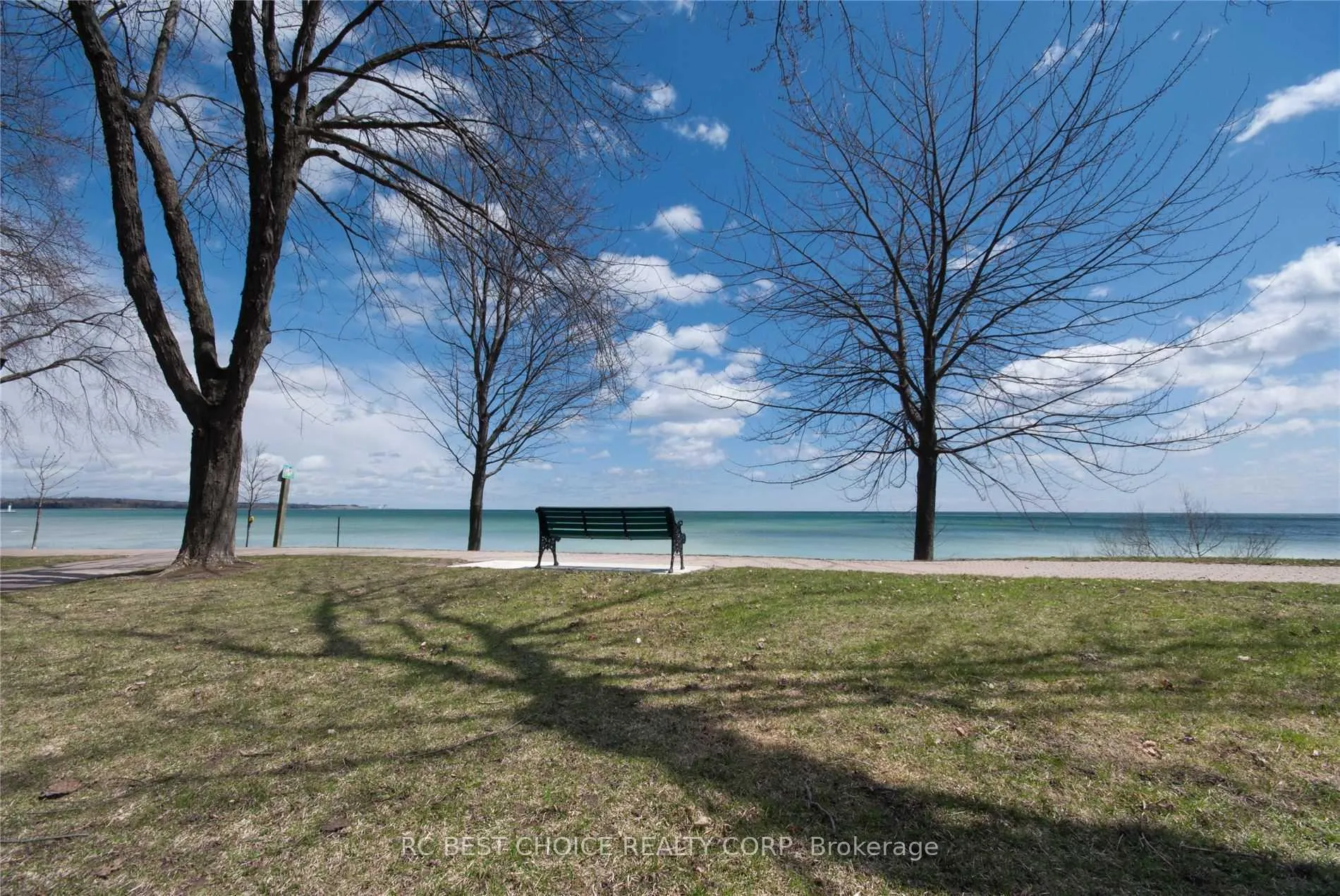 Photo 11 of 1471 Birchcliffe Court, Oshawa, Lakeview — HOMEH