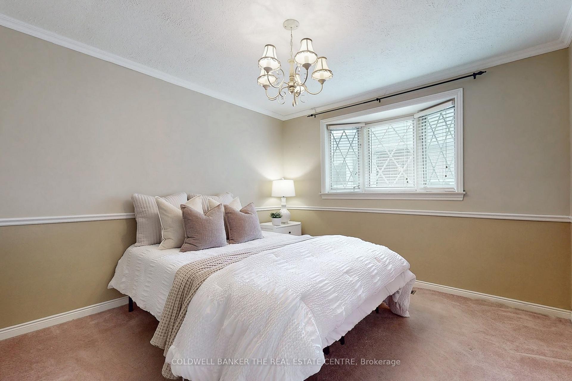 Photo 13 of 245 Silverbirch Drive, Newmarket, Bristol-London — HOMEH