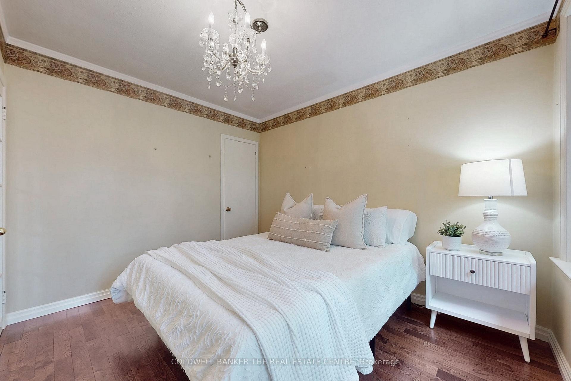 Photo 16 of 245 Silverbirch Drive, Newmarket, Bristol-London — HOMEH