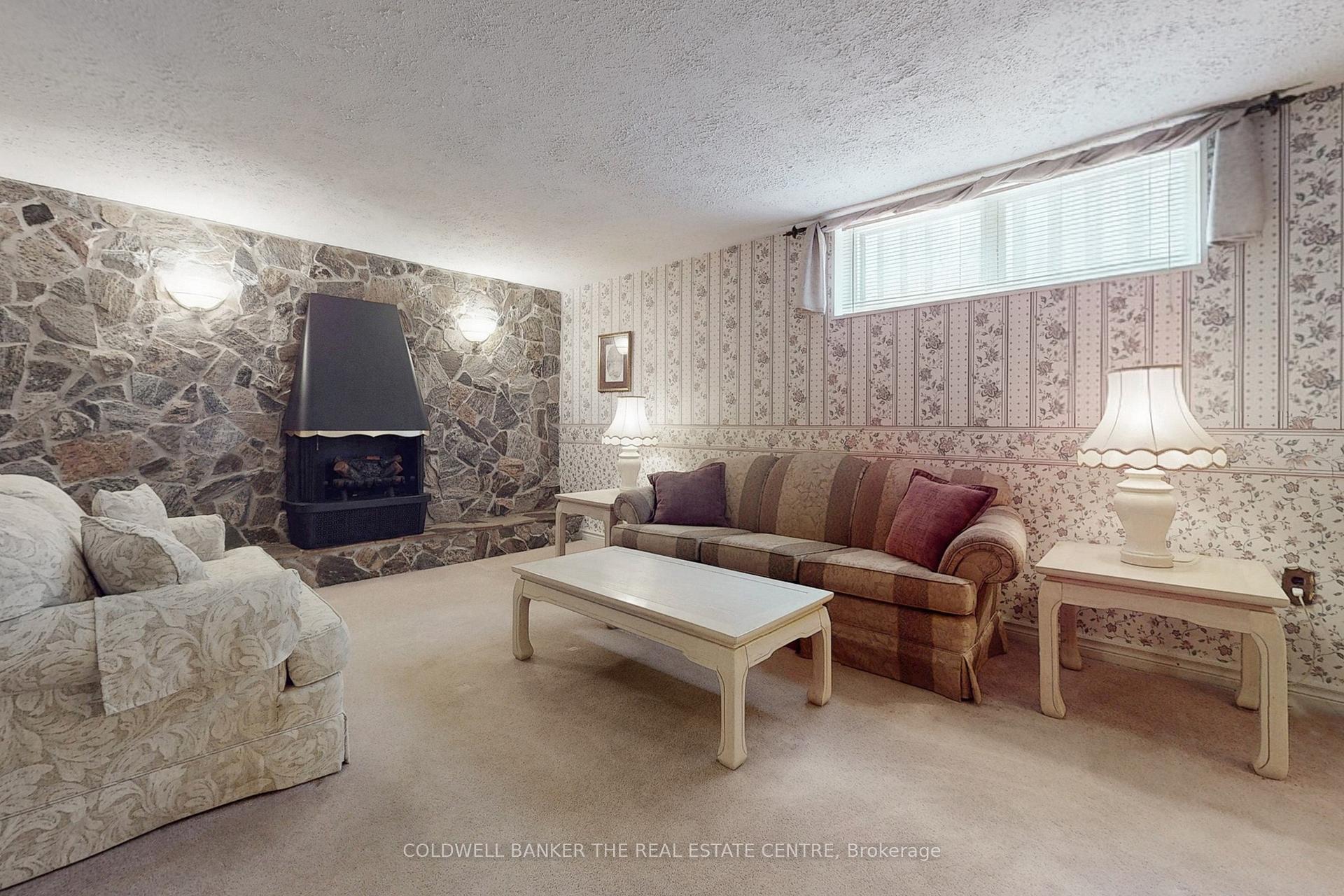 Photo 22 of 245 Silverbirch Drive, Newmarket, Bristol-London — HOMEH