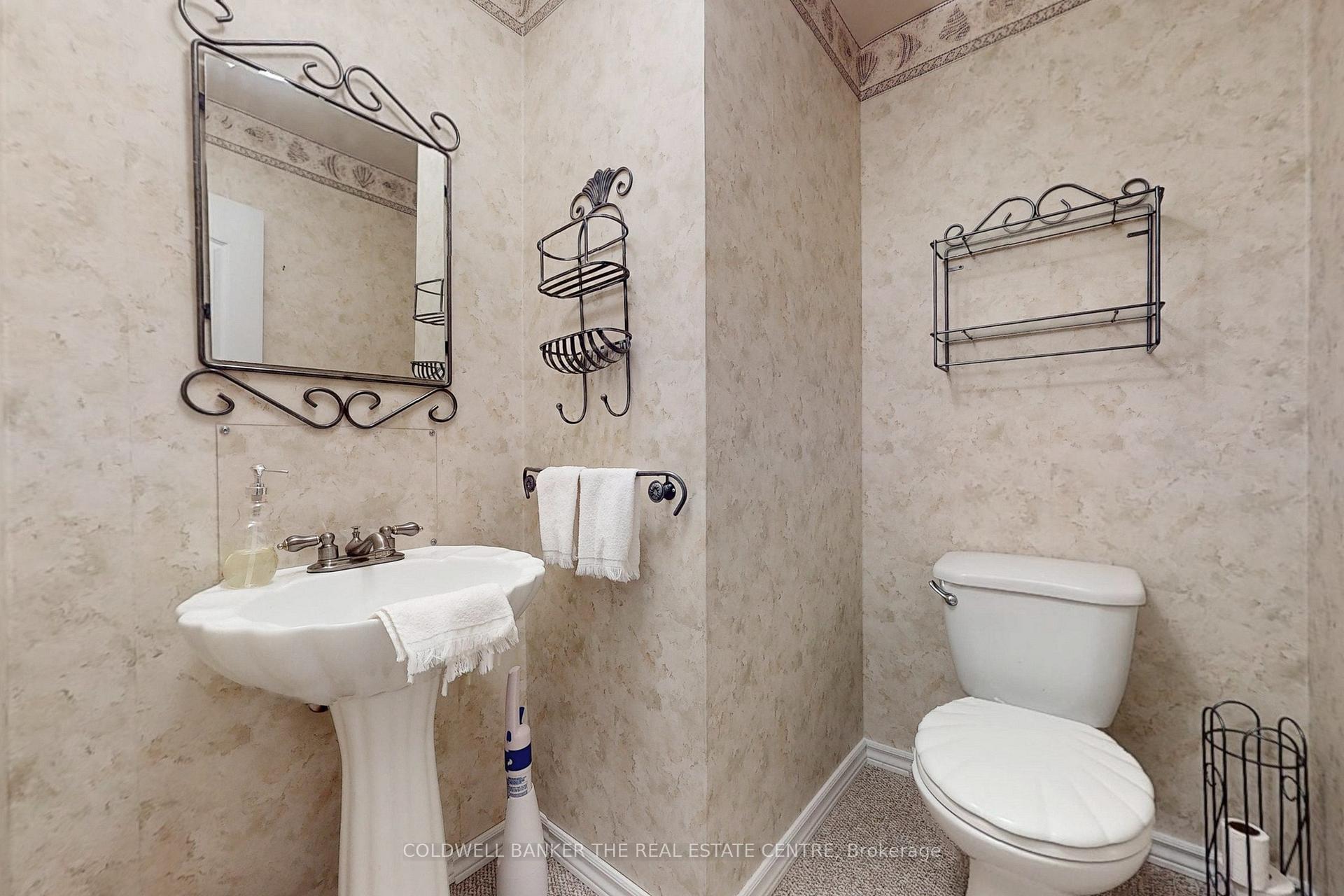 Photo 31 of 245 Silverbirch Drive, Newmarket, Bristol-London — HOMEH