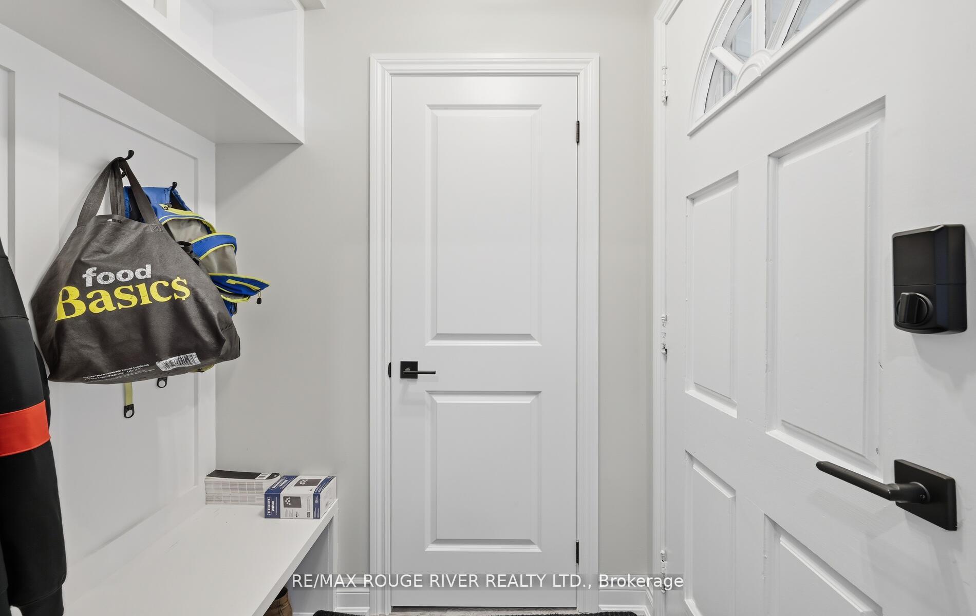 Photo 8 of 249 Sinclair Avenue, Oshawa, Vanier — HOMEH