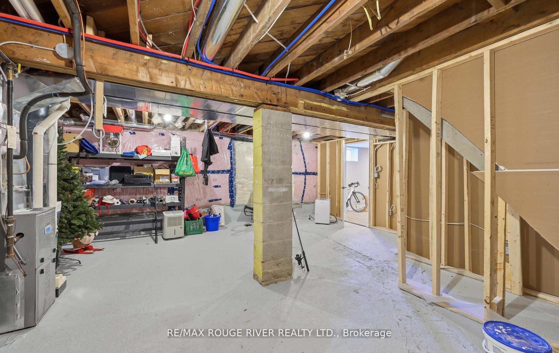 Photo 37 of 249 Sinclair Avenue, Oshawa, Vanier — HOMEH
